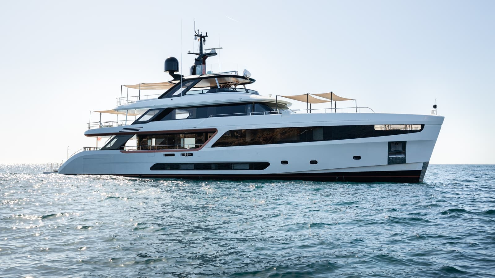 PH2 - ext port | Drivas Yachts