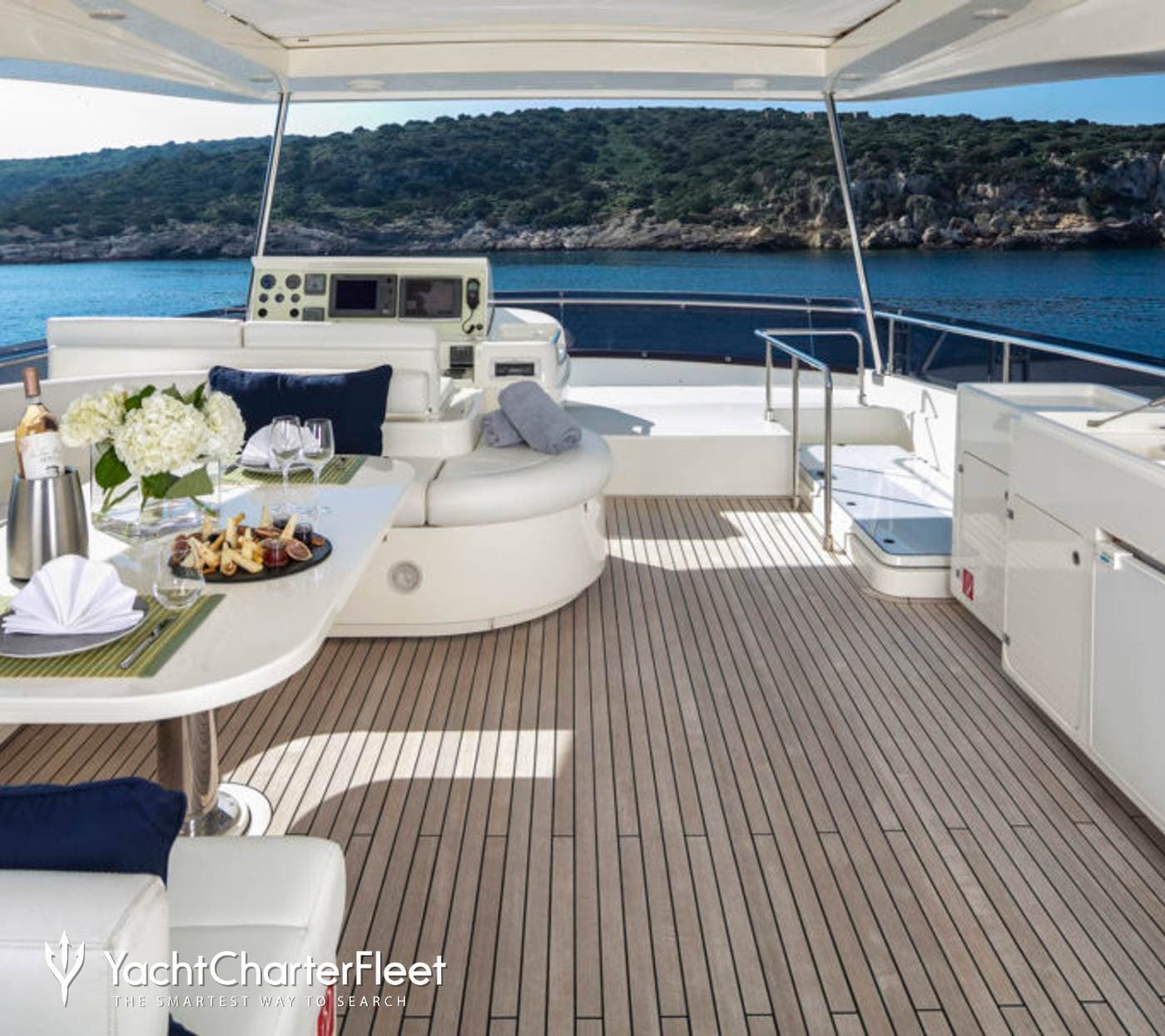 Motor yacht ASTARTE 25.3m by Ferretti — photo 6