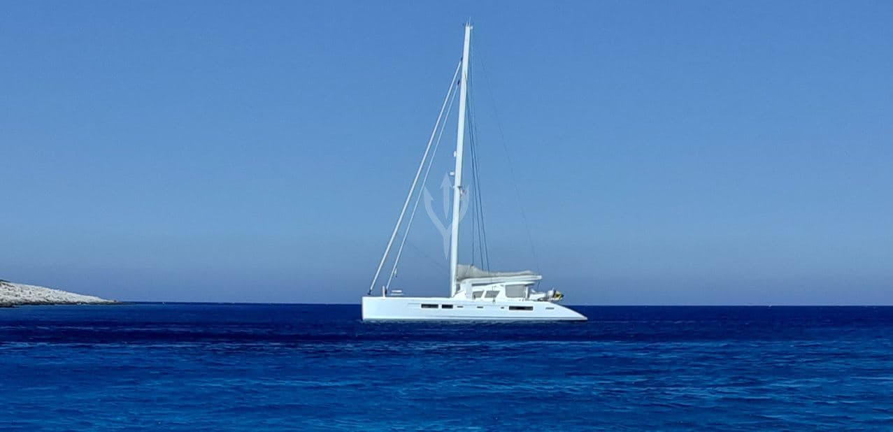 STADIUM - ext stbd | Drivas Yachts