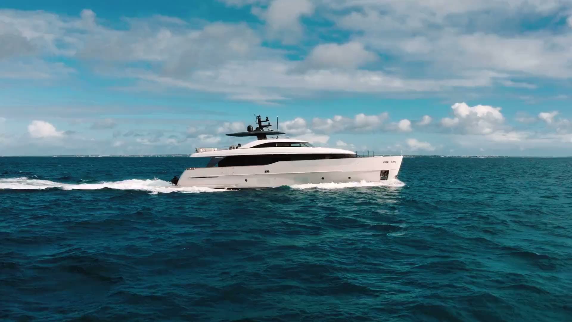 LAILA yacht video
