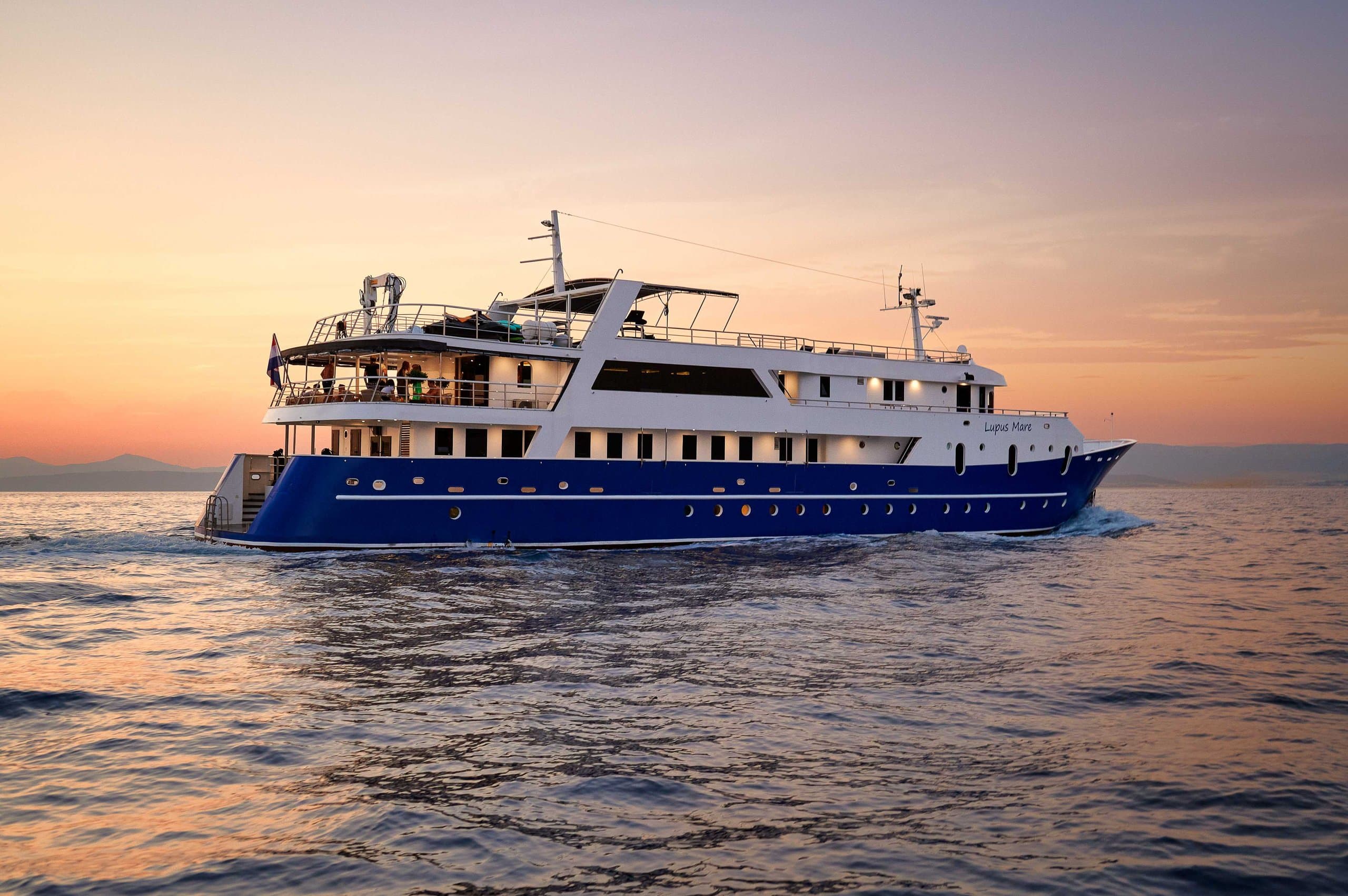 LUPUS MARE | Drivas Yachts