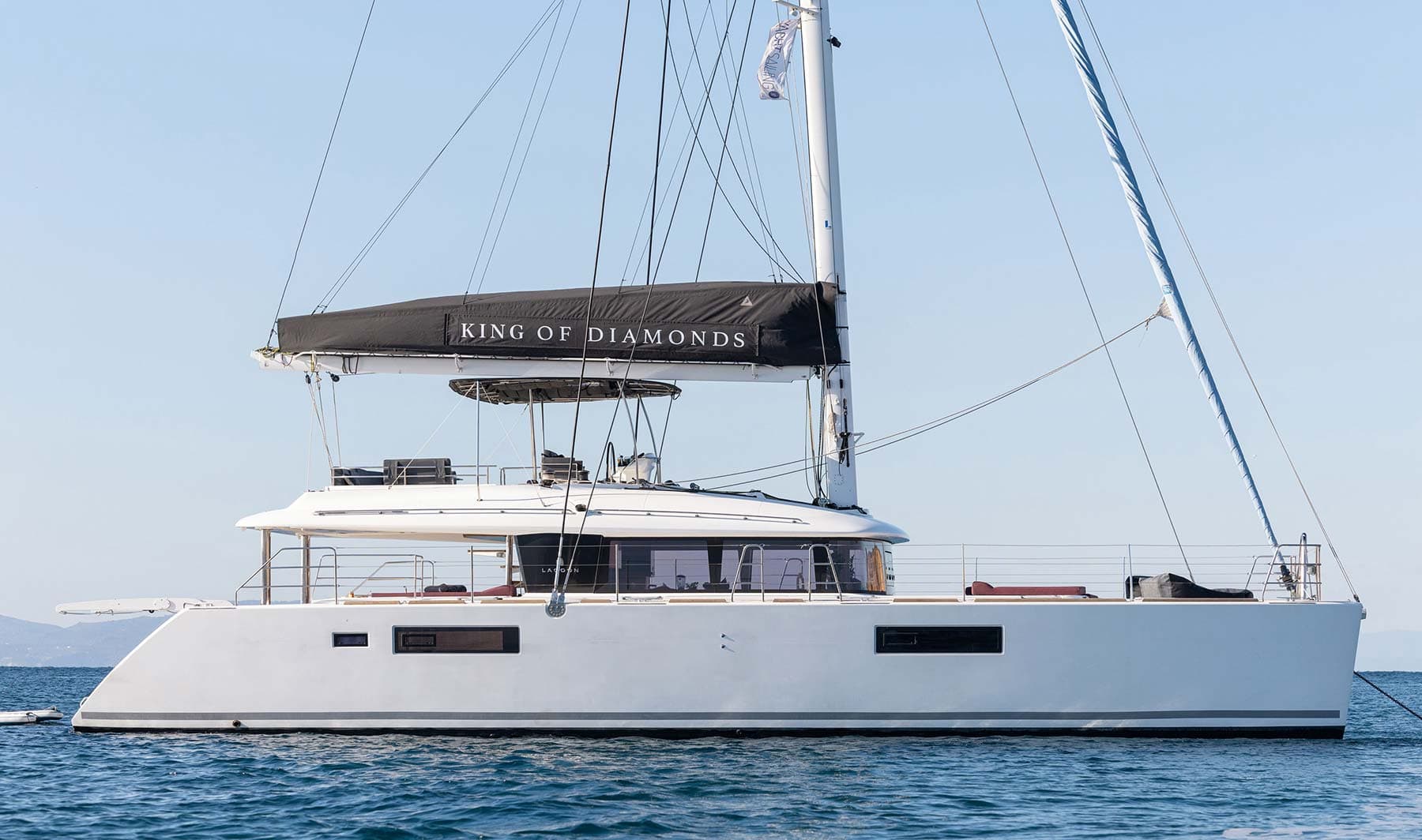Sailing yacht KING OF DIAMONDS 17m by Lagoon — photo 2