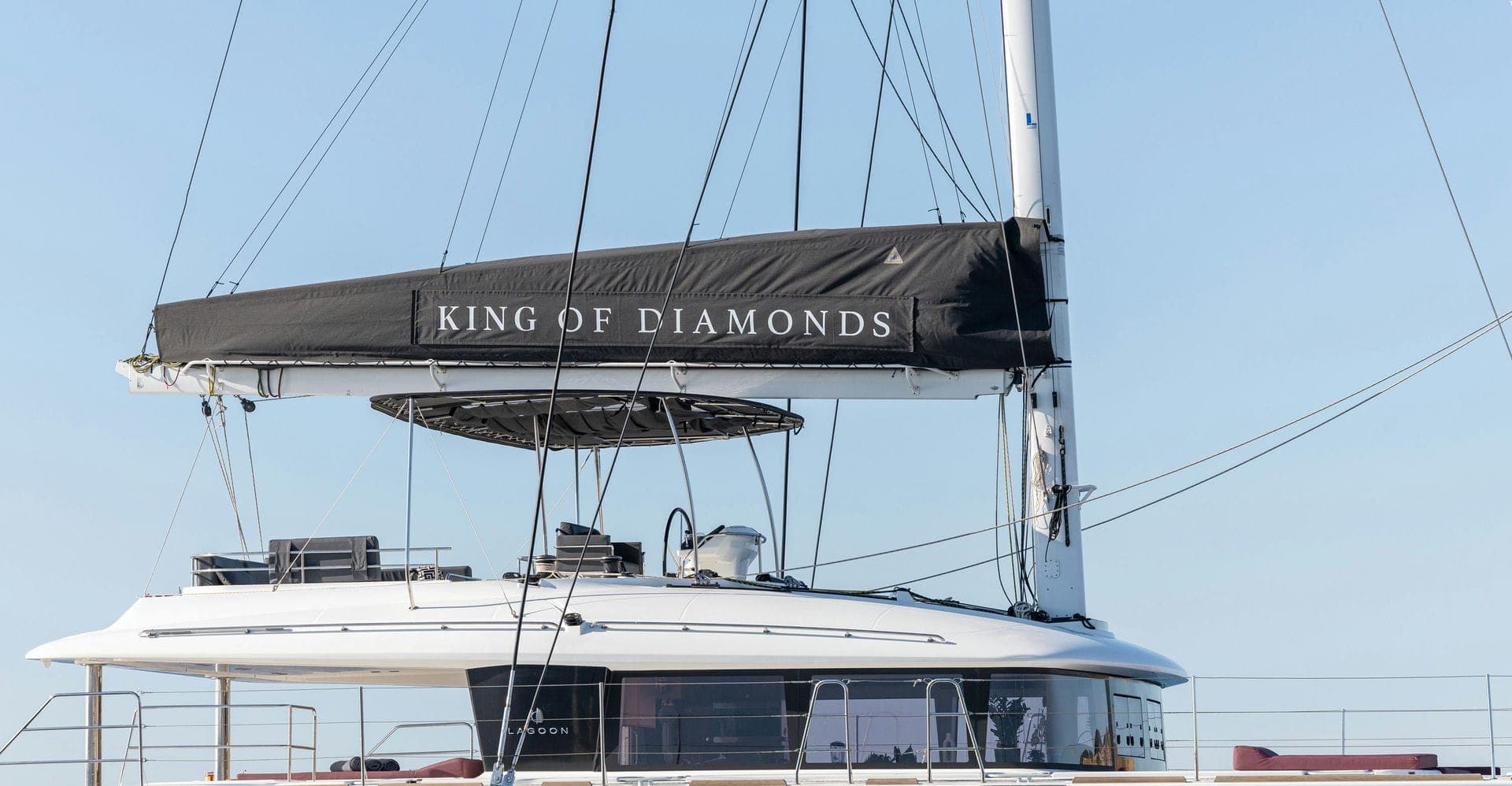 Sailing yacht KING OF DIAMONDS 17m by Lagoon — photo 7