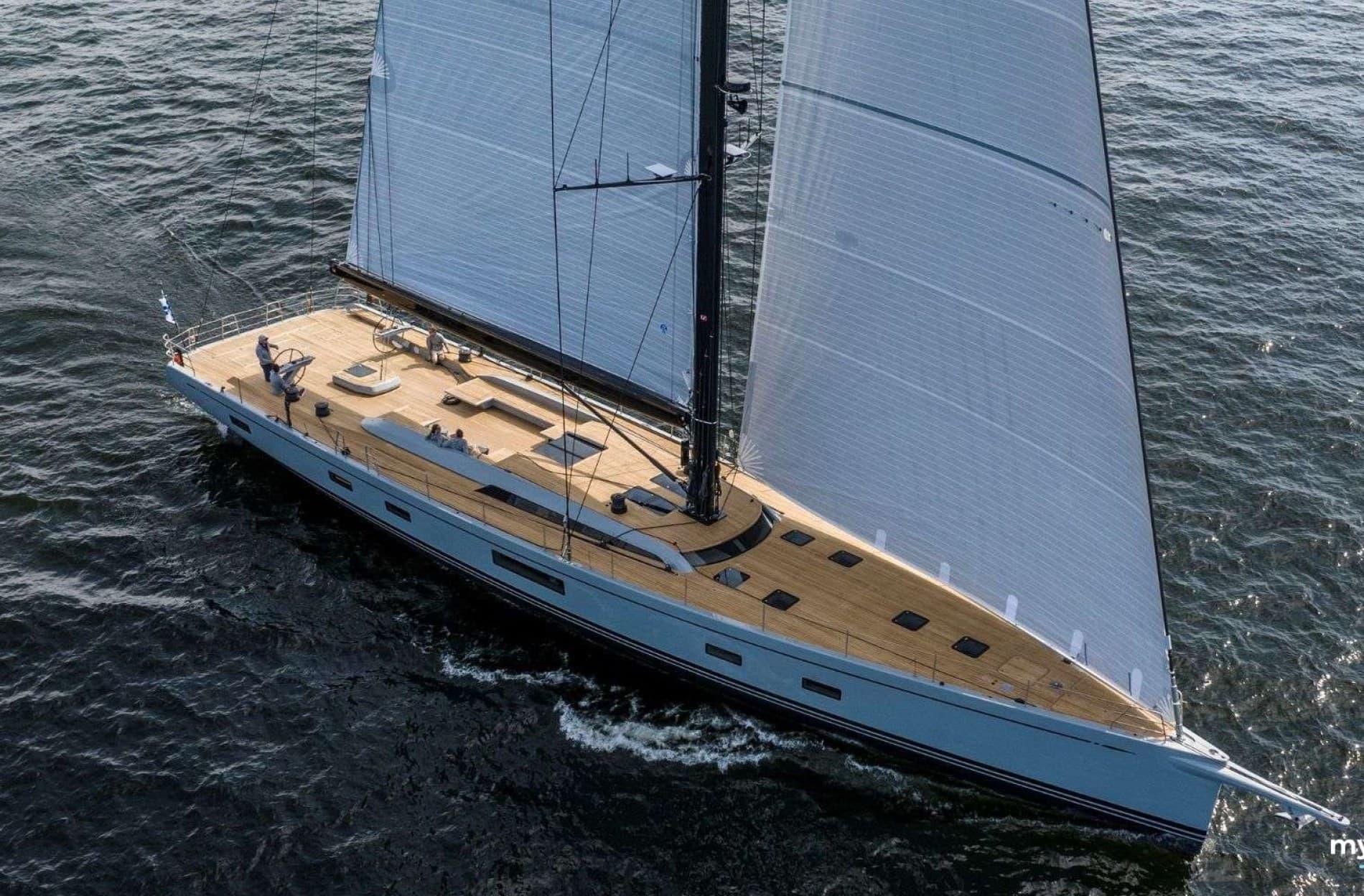 KING OF DIAMONDS - aerial | Drivas Yachts