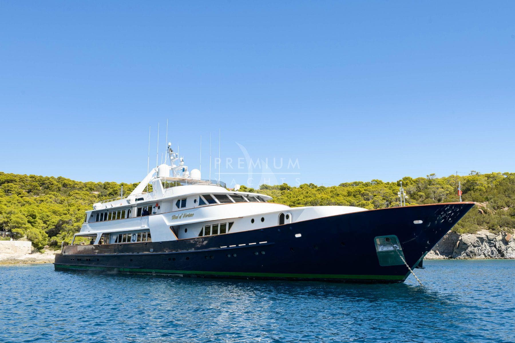 Motor yacht WIND OF FORTUNE 52.1m by CRN Ancona — photo 6