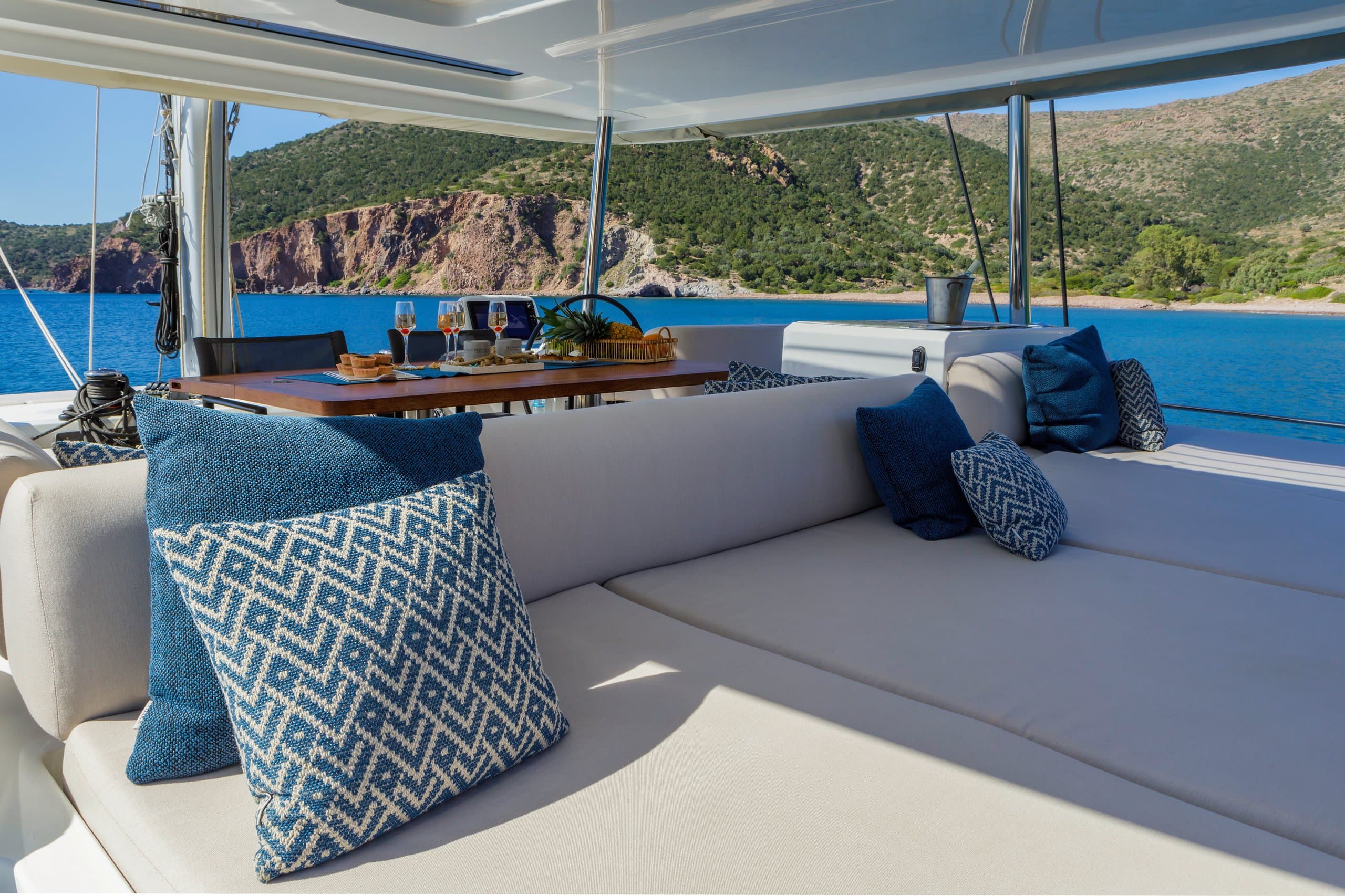 VALIUM 55 | Drivas Yachts