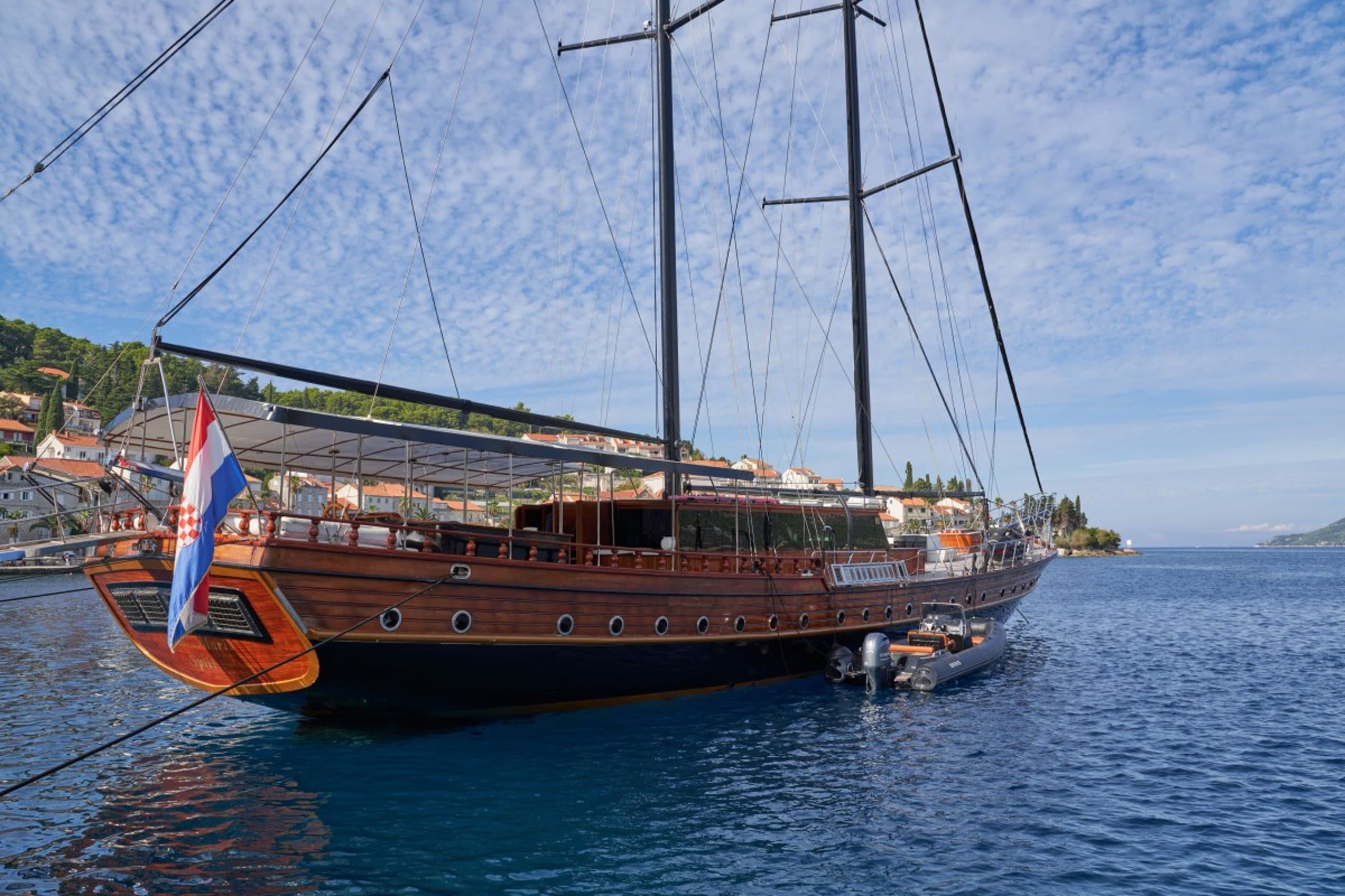 STELLA MARIS | Drivas Yachts