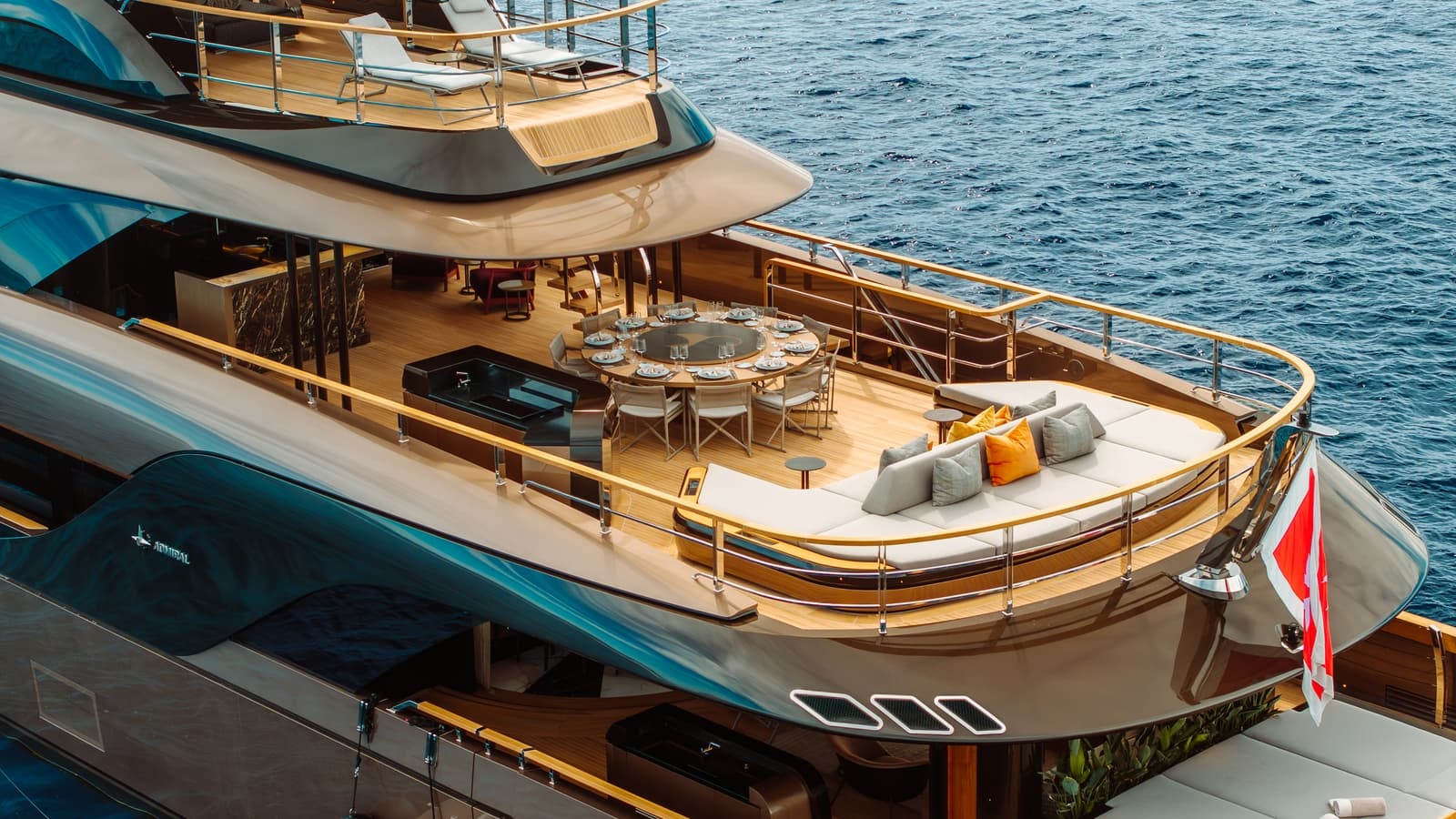 RAJA - deck aft | Drivas Yachts