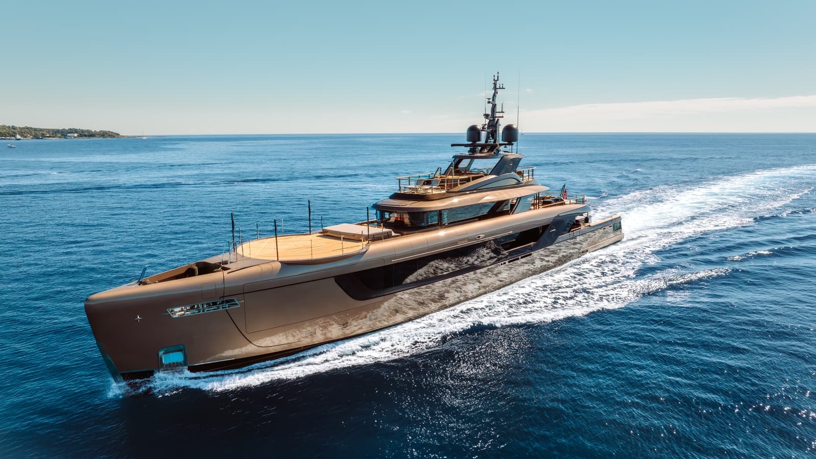 RAJA - ext bow | Drivas Yachts