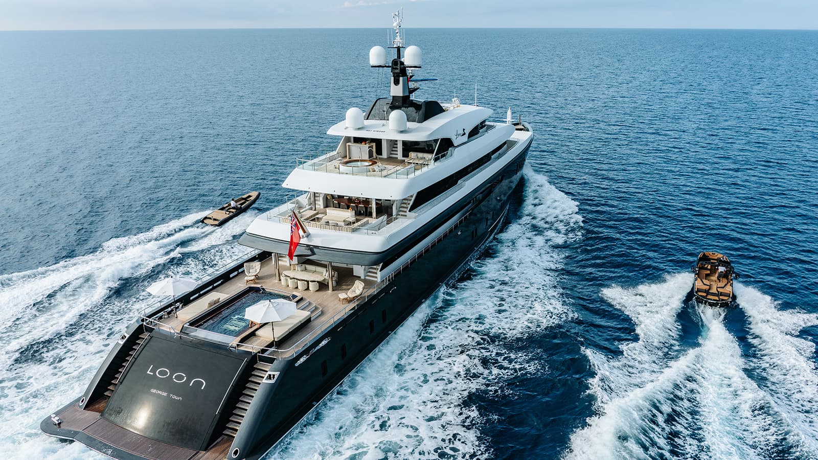 LOON - ext running | Drivas Yachts