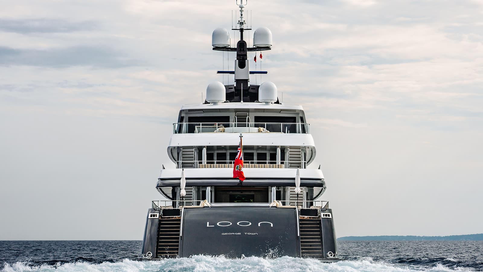 LOON - ext stern | Drivas Yachts