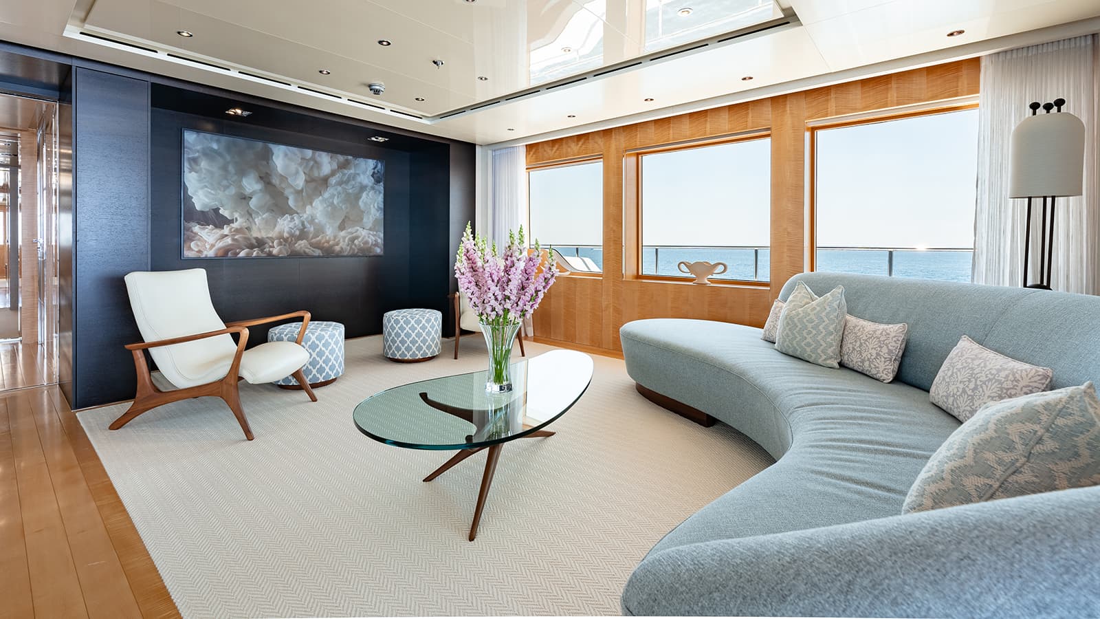 LOON - saloon | Drivas Yachts