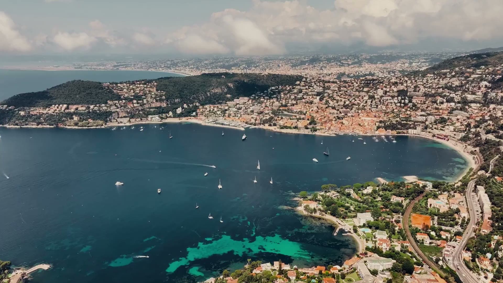 LOON yacht video