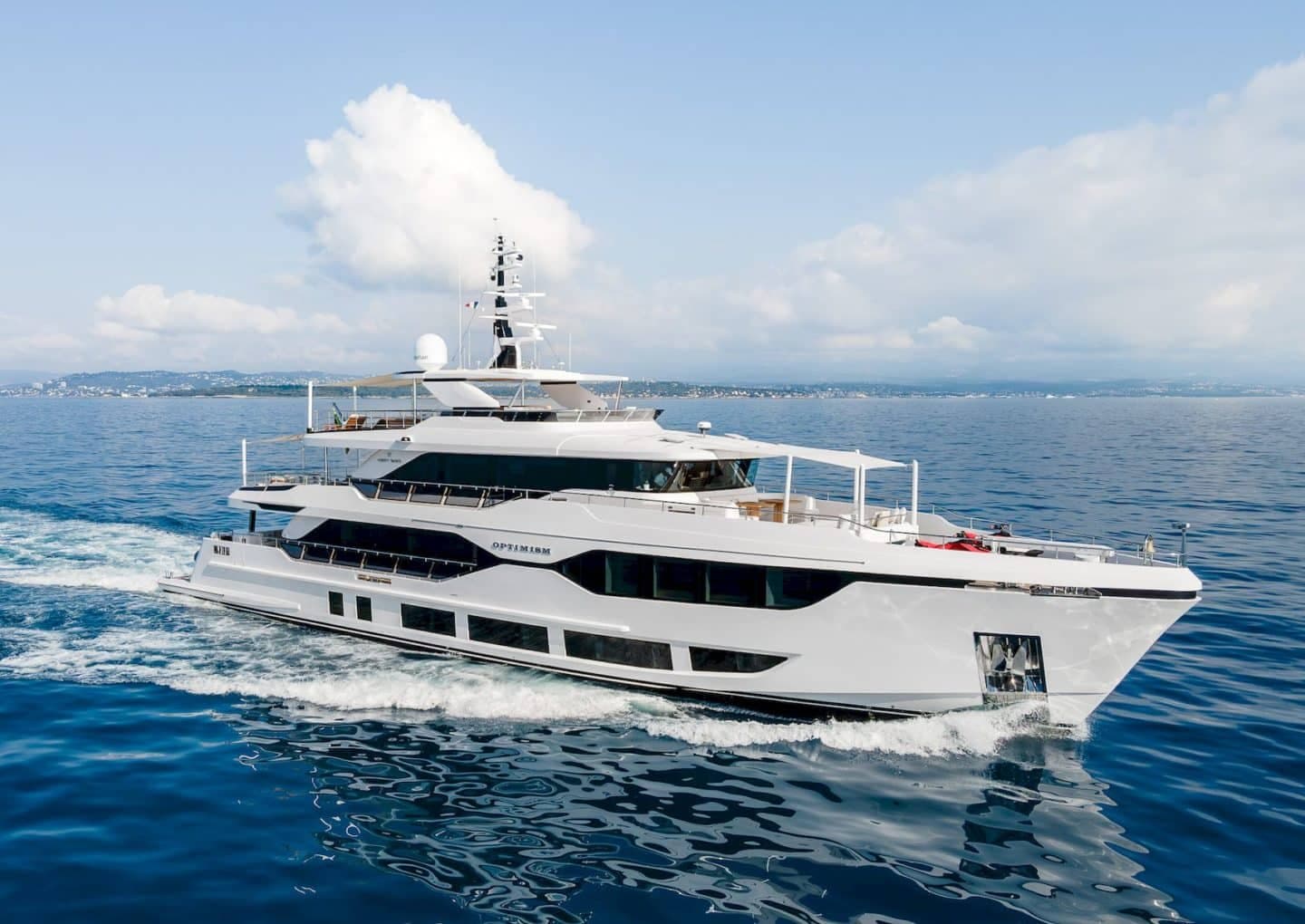 OPTIMISM - ext running | Drivas Yachts