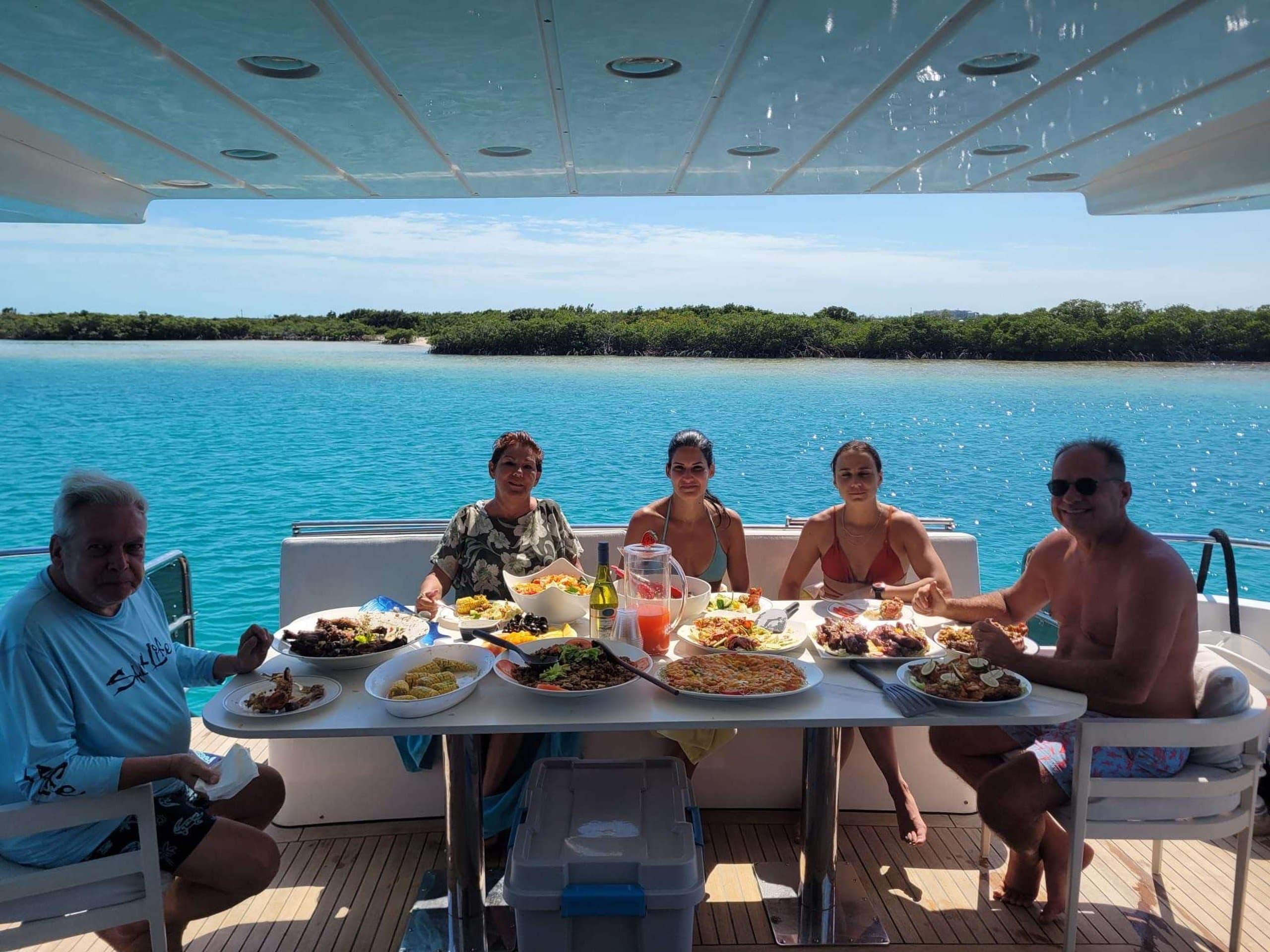 SAPHIRE BLUE | Drivas Yachts