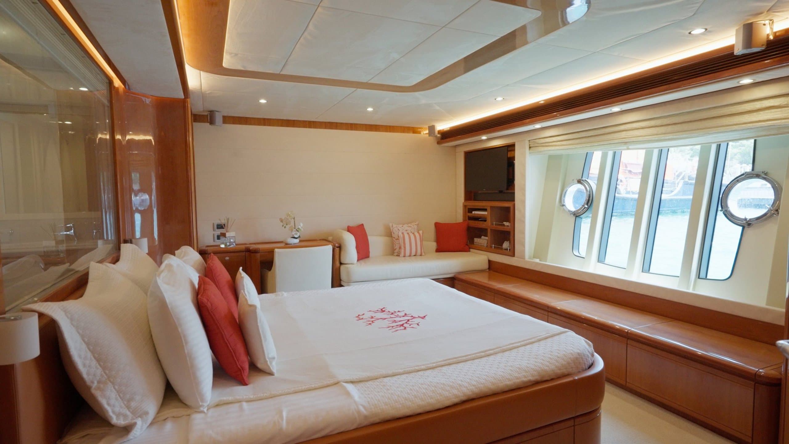 NATASSA | Drivas Yachts