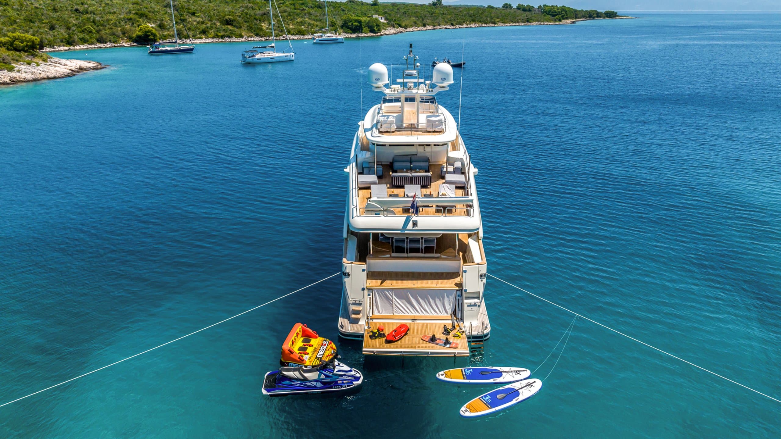 KLOBUK | Drivas Yachts