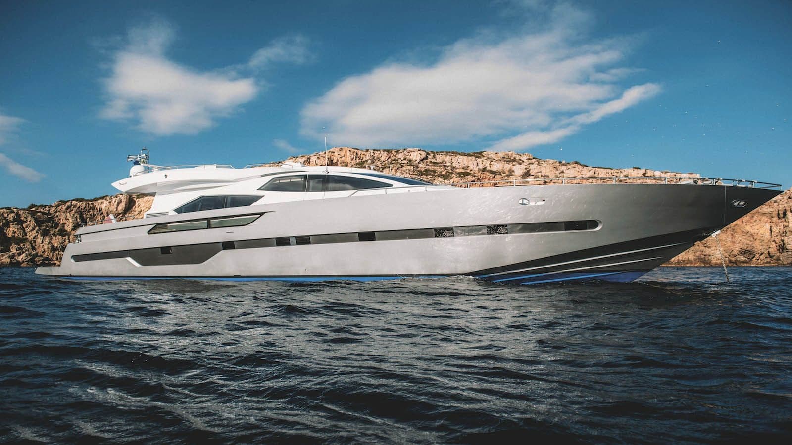 ELEVEN I - ext | Drivas Yachts