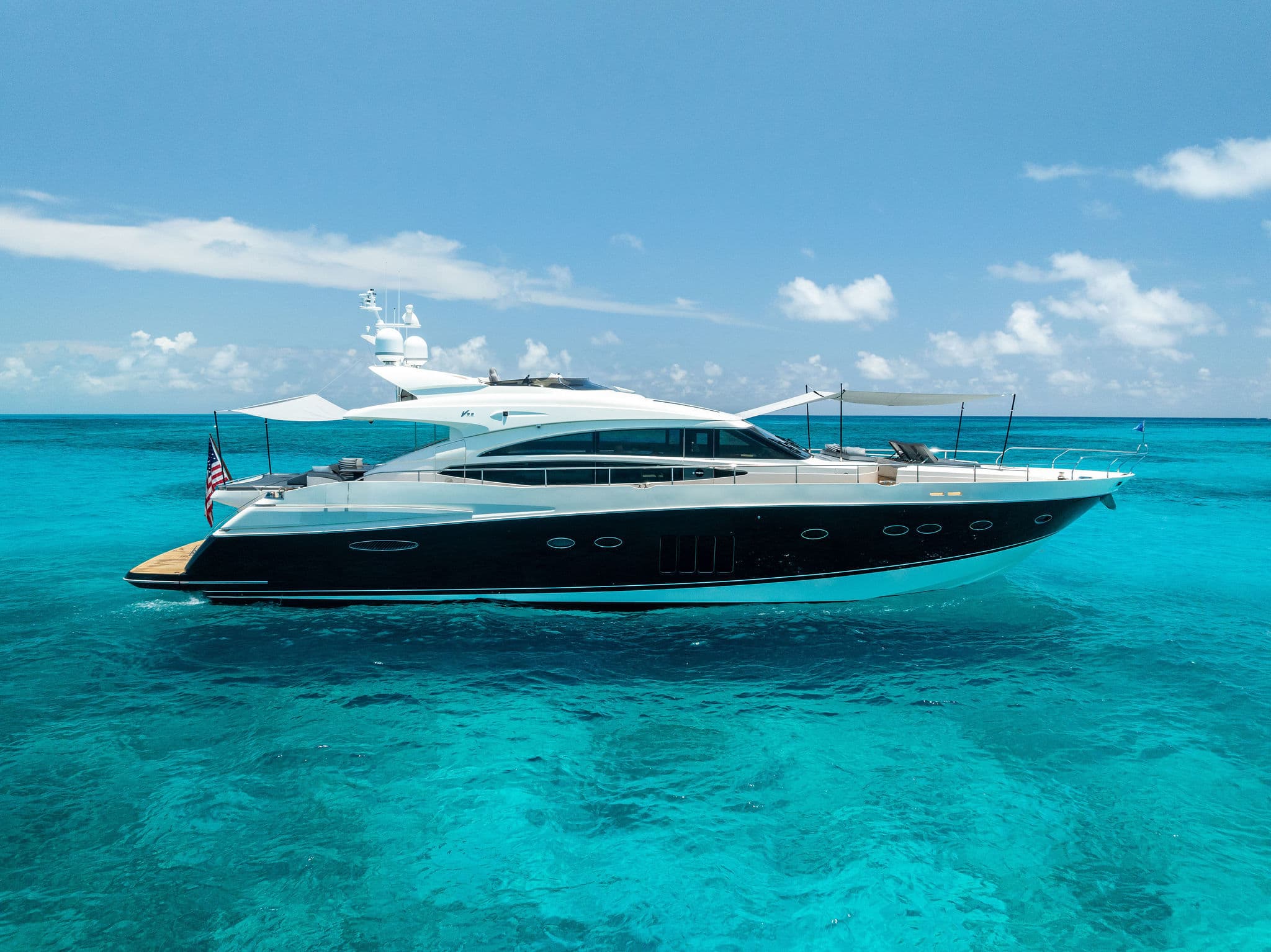 Motor yacht MOJO 20.4m by Princess — photo 2
