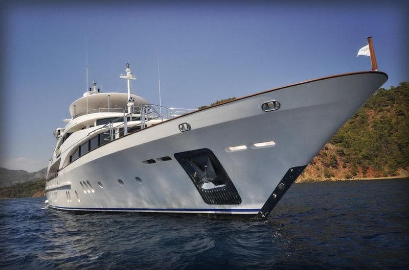 Motor yacht GRANDE AMORE 44.2m by Benetti