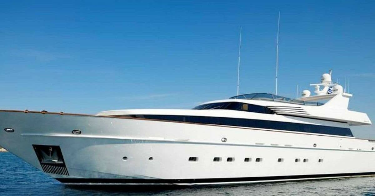 Motor yacht ERA A 31.8m by Cantieri di Pisa
