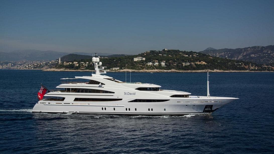 Motor yacht ST DAVID 60m by Benetti