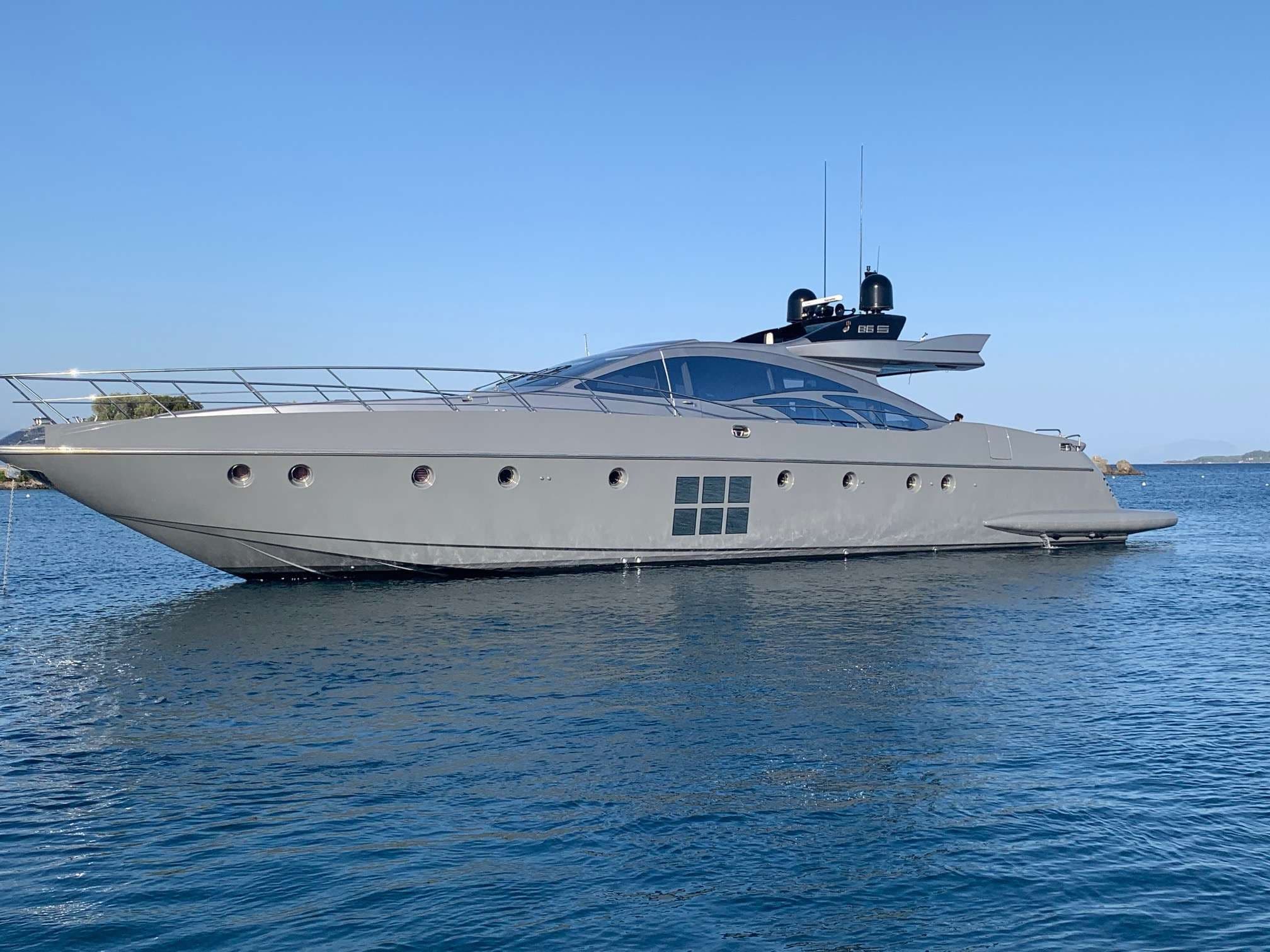 Motor yacht SUPER TOY 26.2m by Azimut