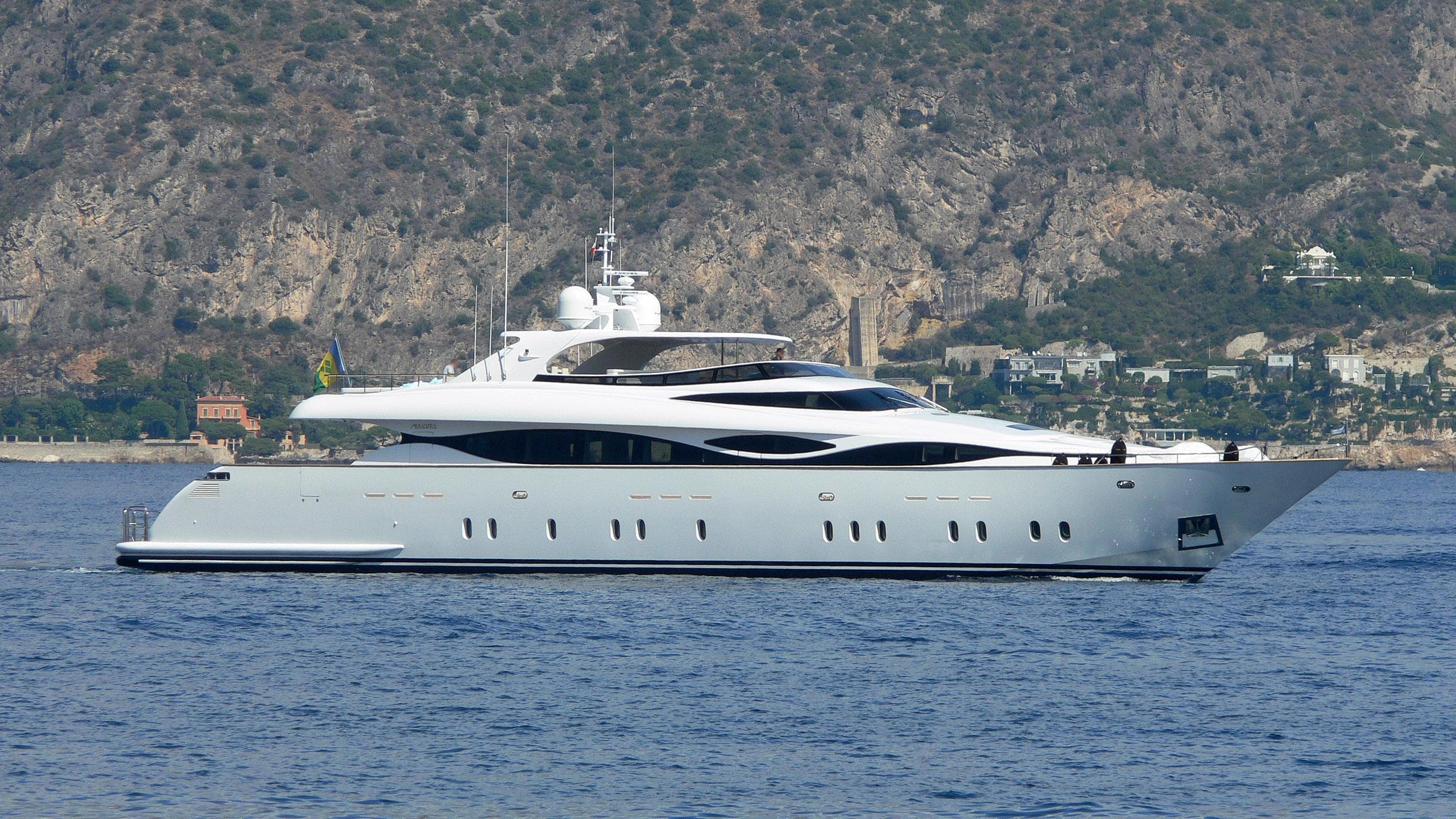 Motor yacht WHITE KNIGHT 40m by Maiora