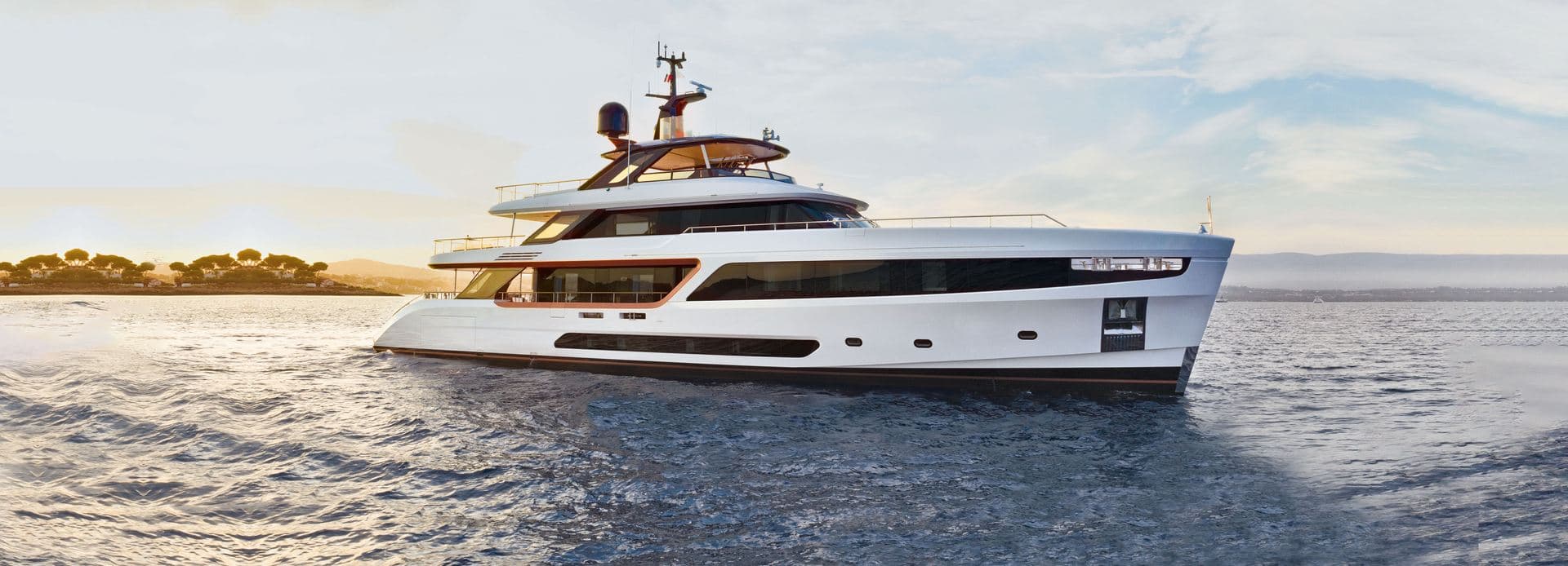 Motor yacht ANGEL 36.9m by Benetti