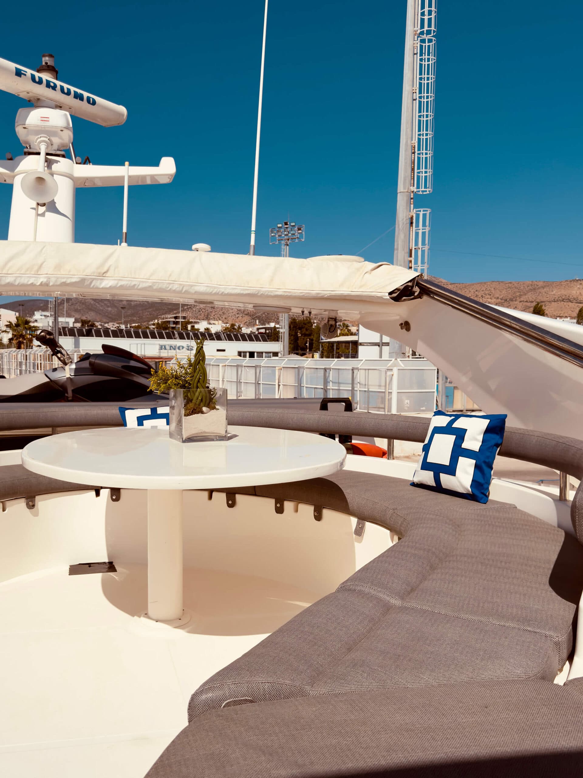 Motor yacht ARCELIA 23.5m by Ferretti