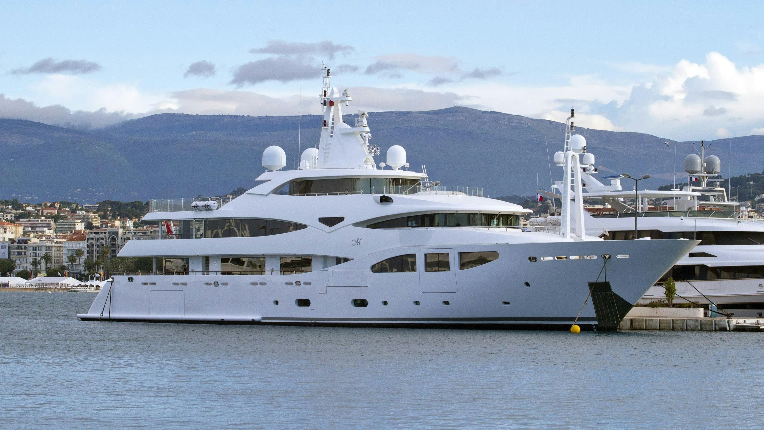Motor yacht CLELIA III 60m