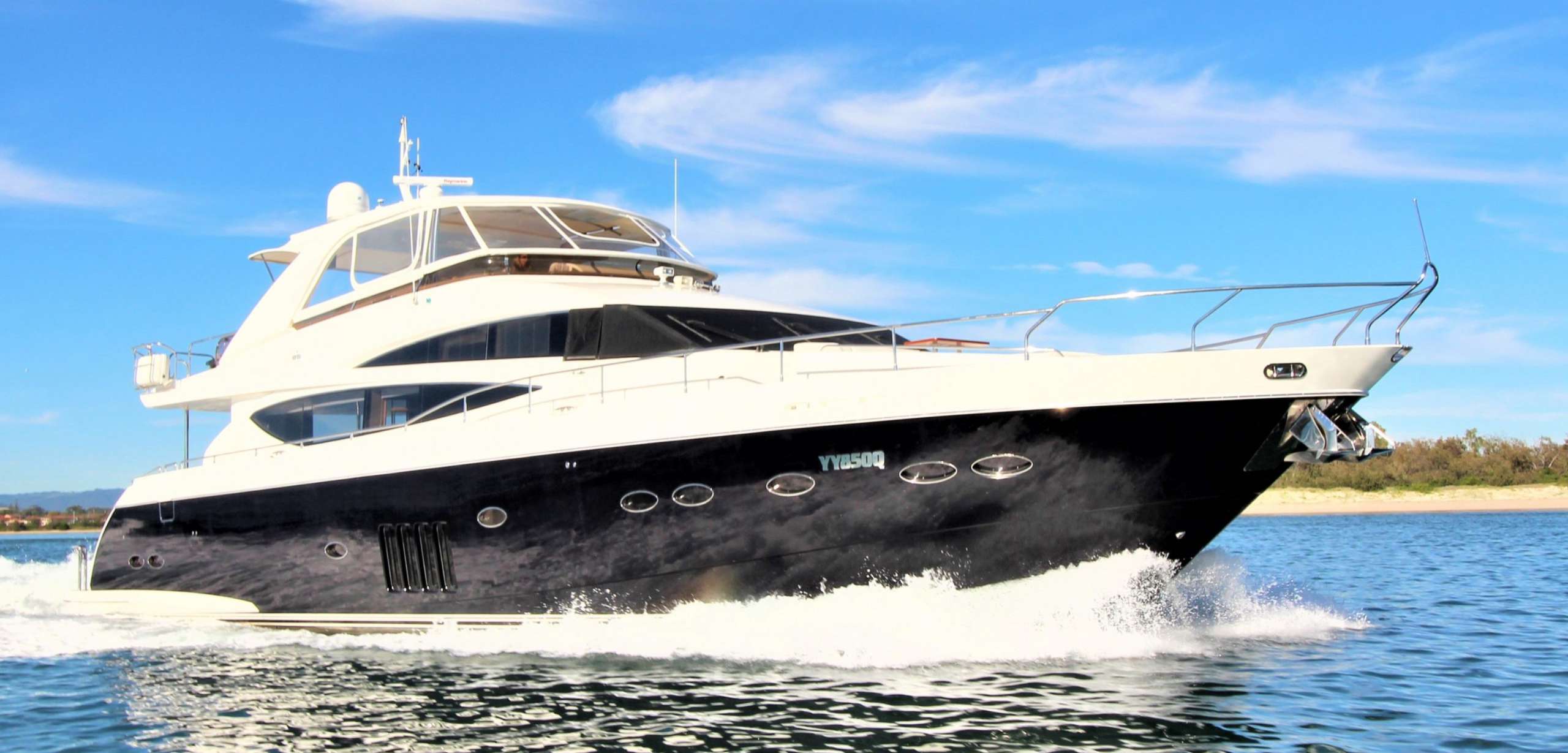 Motor yacht GIA SENA 26m by Princess