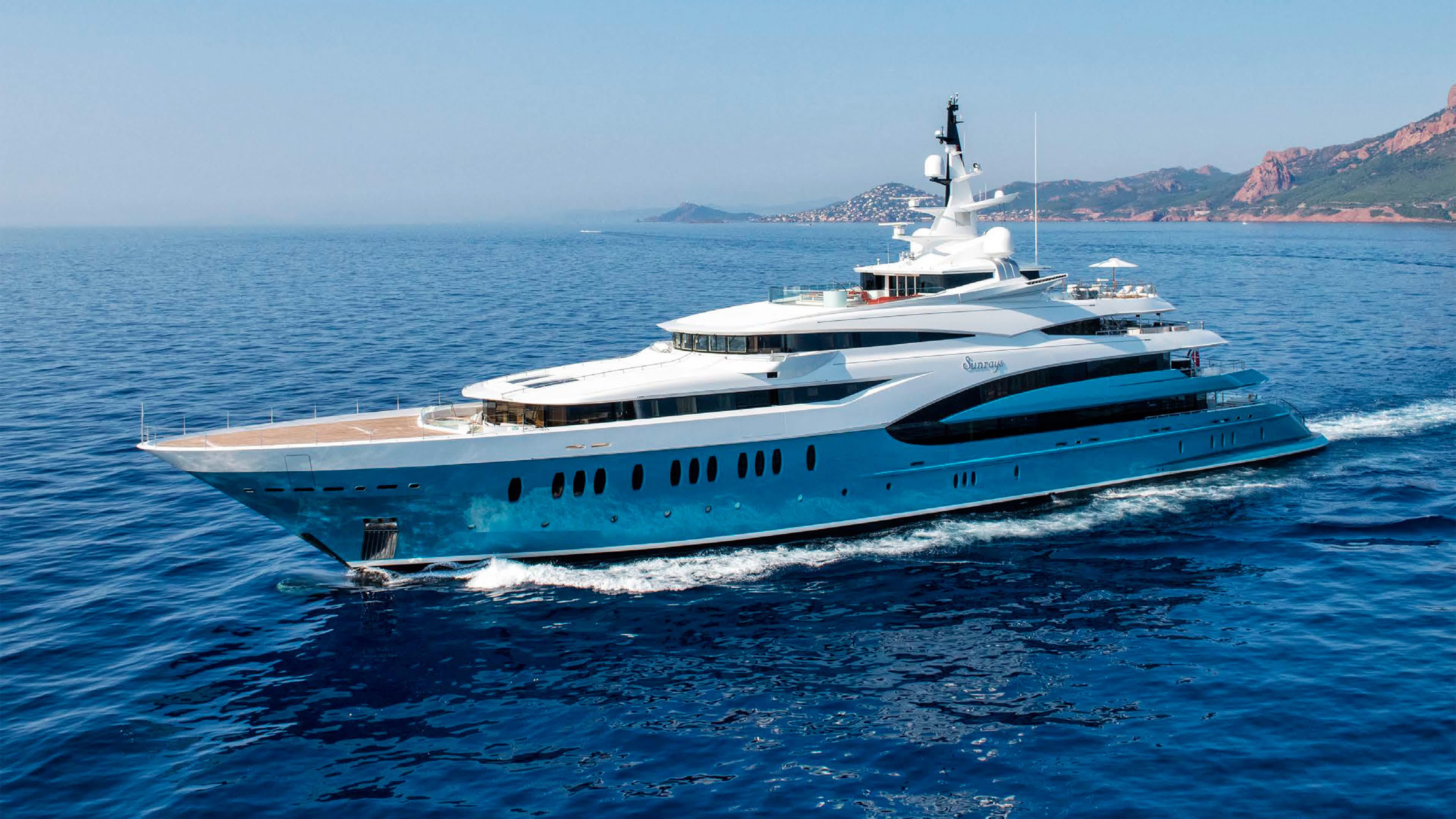 Motor yacht SUNRAYS 85.5m by Oceanco