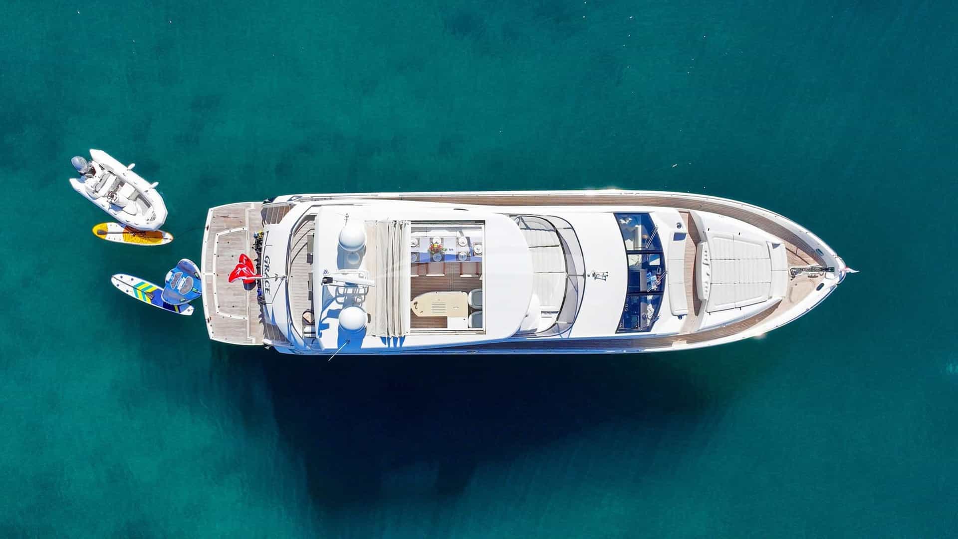 Motor yacht GRACE XI 23m by Sunseeker