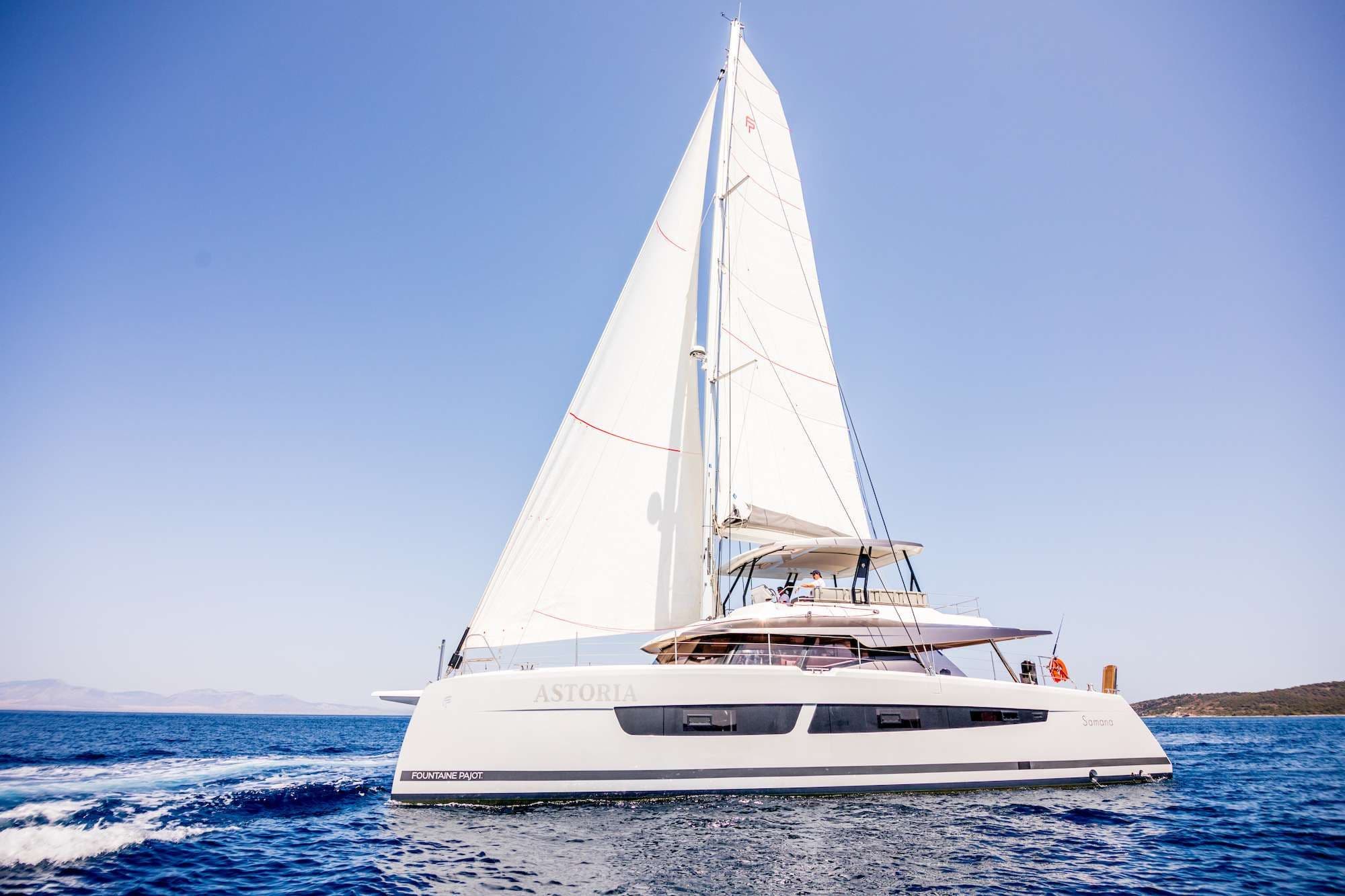 Sailing yacht ASTORIA 19m by Fountaine Pajot