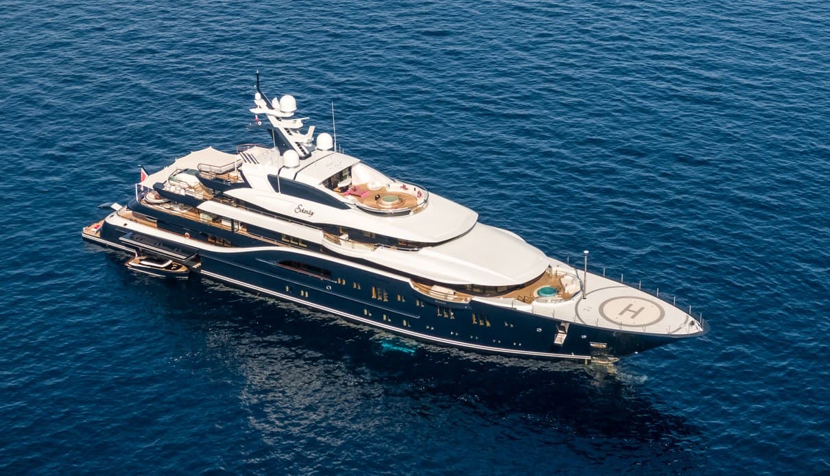 Motor yacht SOLANDGE 85.1m