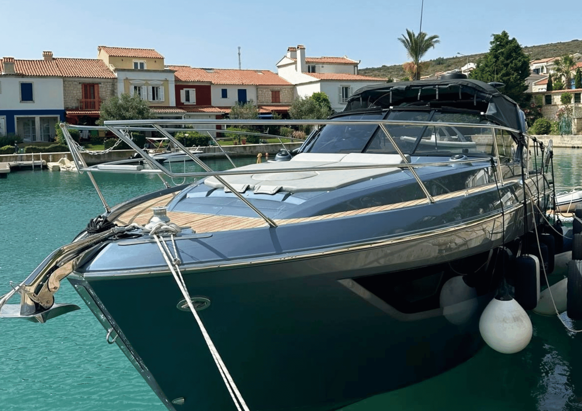 Motor yacht BERNUSH 11.7m by Cranchi
