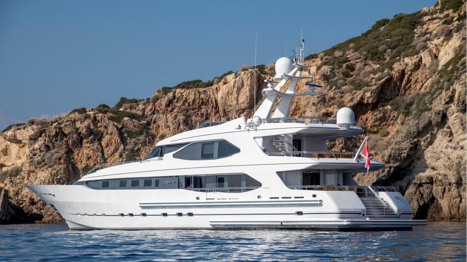 Motor yacht IRAVATI 42.4m by Oceanco