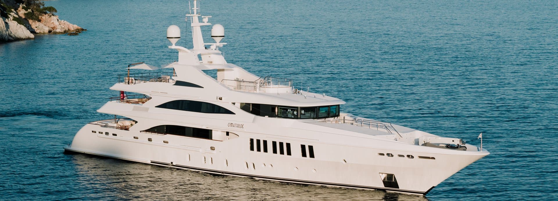 Motor yacht O'MATHILDE 56m by Golden Yachts