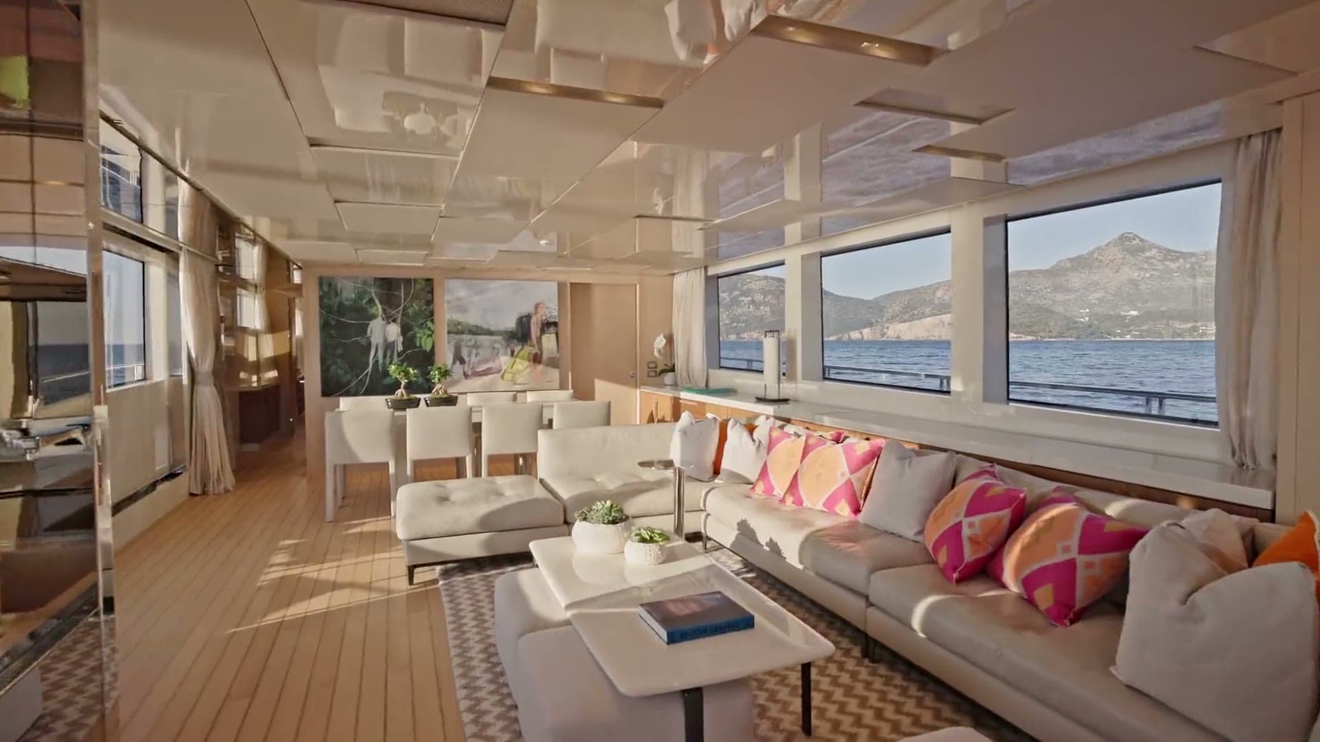 WOMBAT yacht video