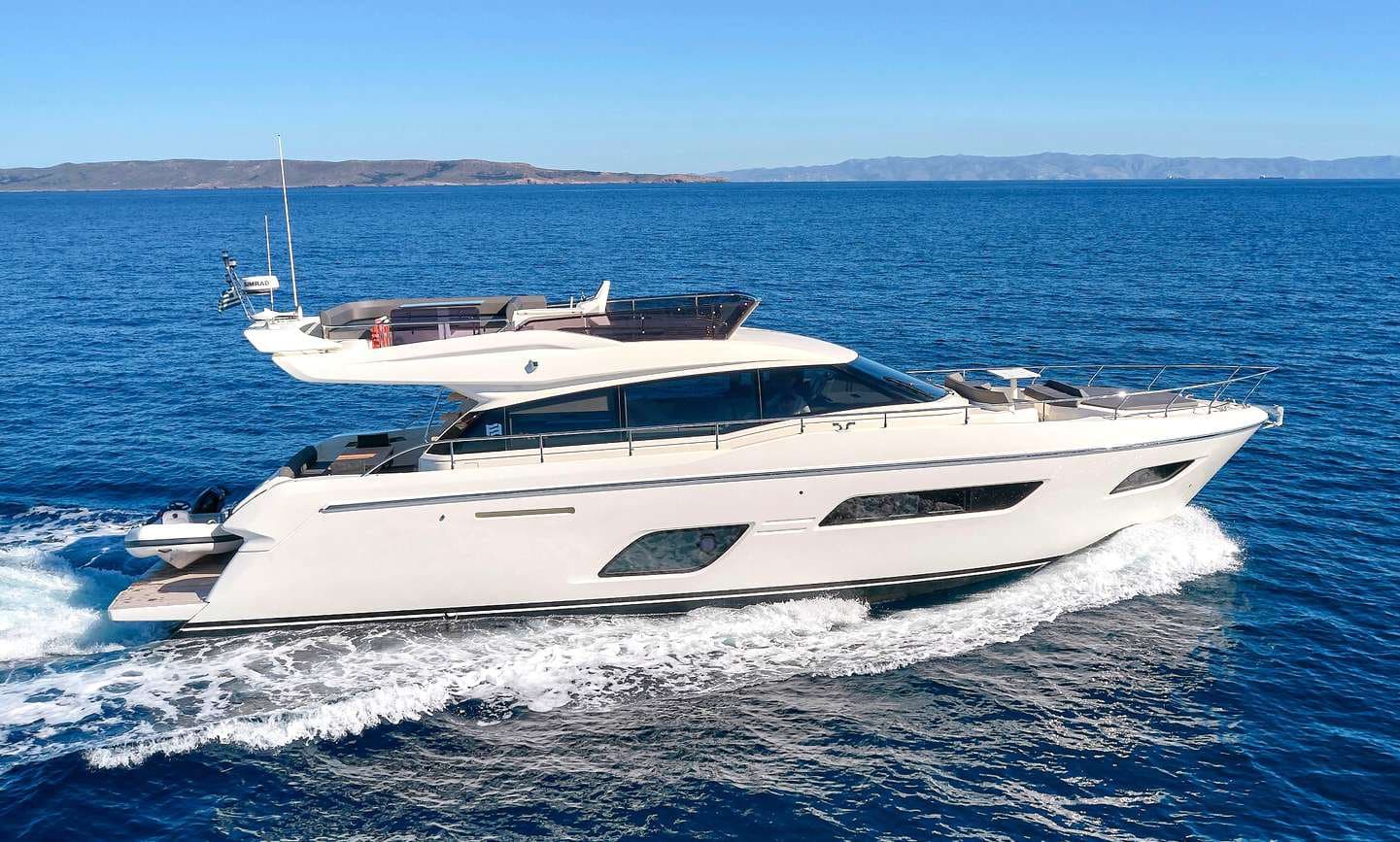 Motor yacht El Petas 17.12m by Ferretti