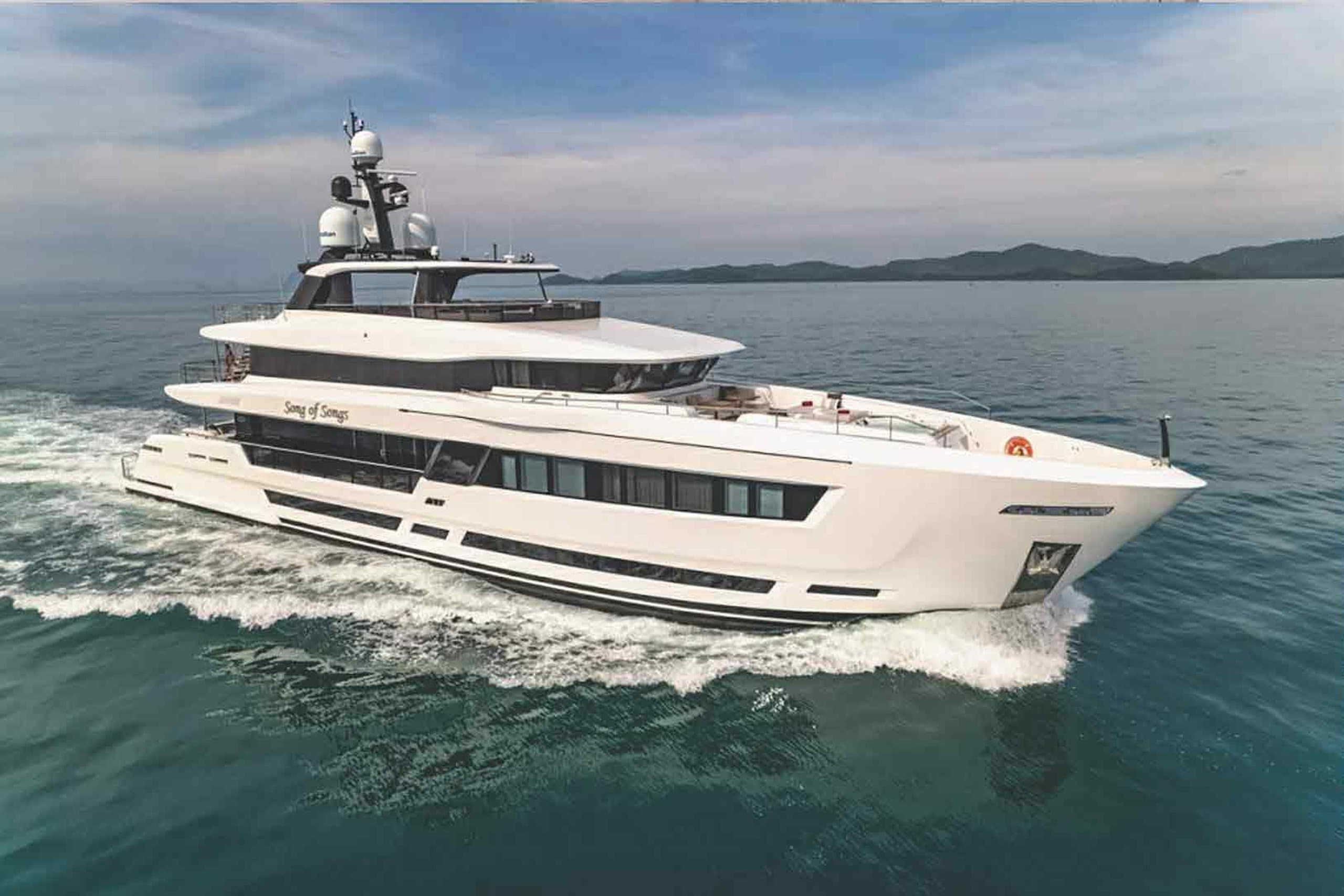 Motor yacht SONG OF SONGS 42.2m by Heysea Yachts