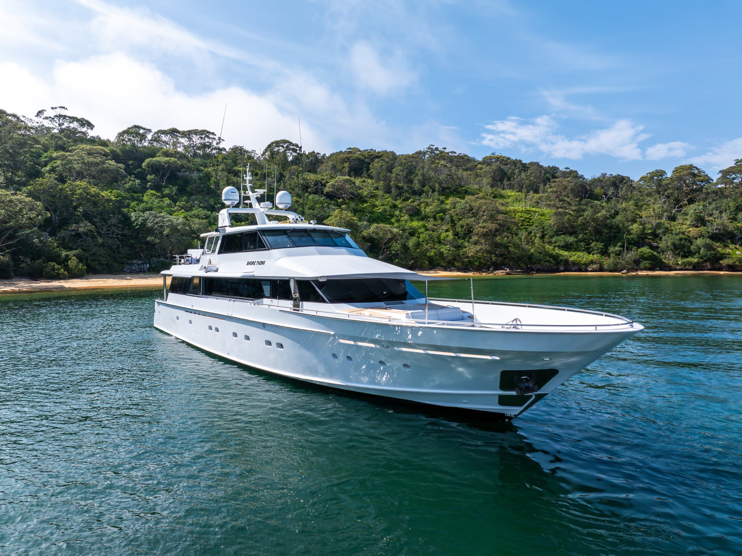 Motor yacht SHORE THING 35m by Lloyd's Ships