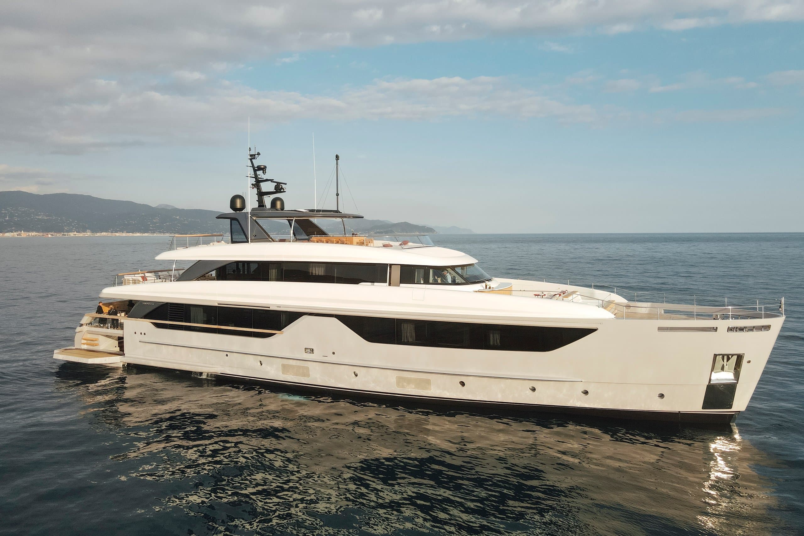 Motor yacht ANDIAMO 40.7m