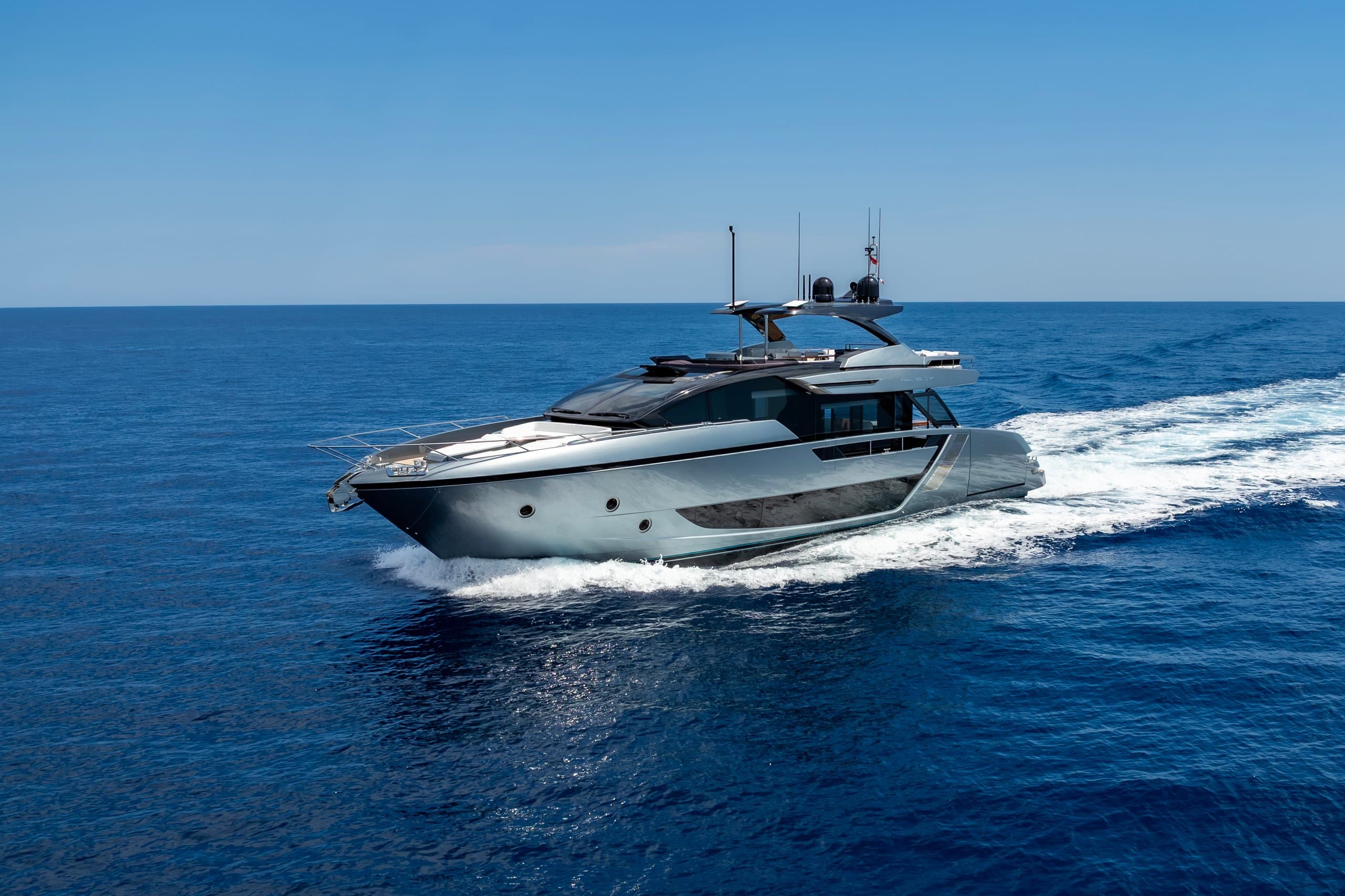 Motor yacht COCOY 25.3m by Riva Yachts