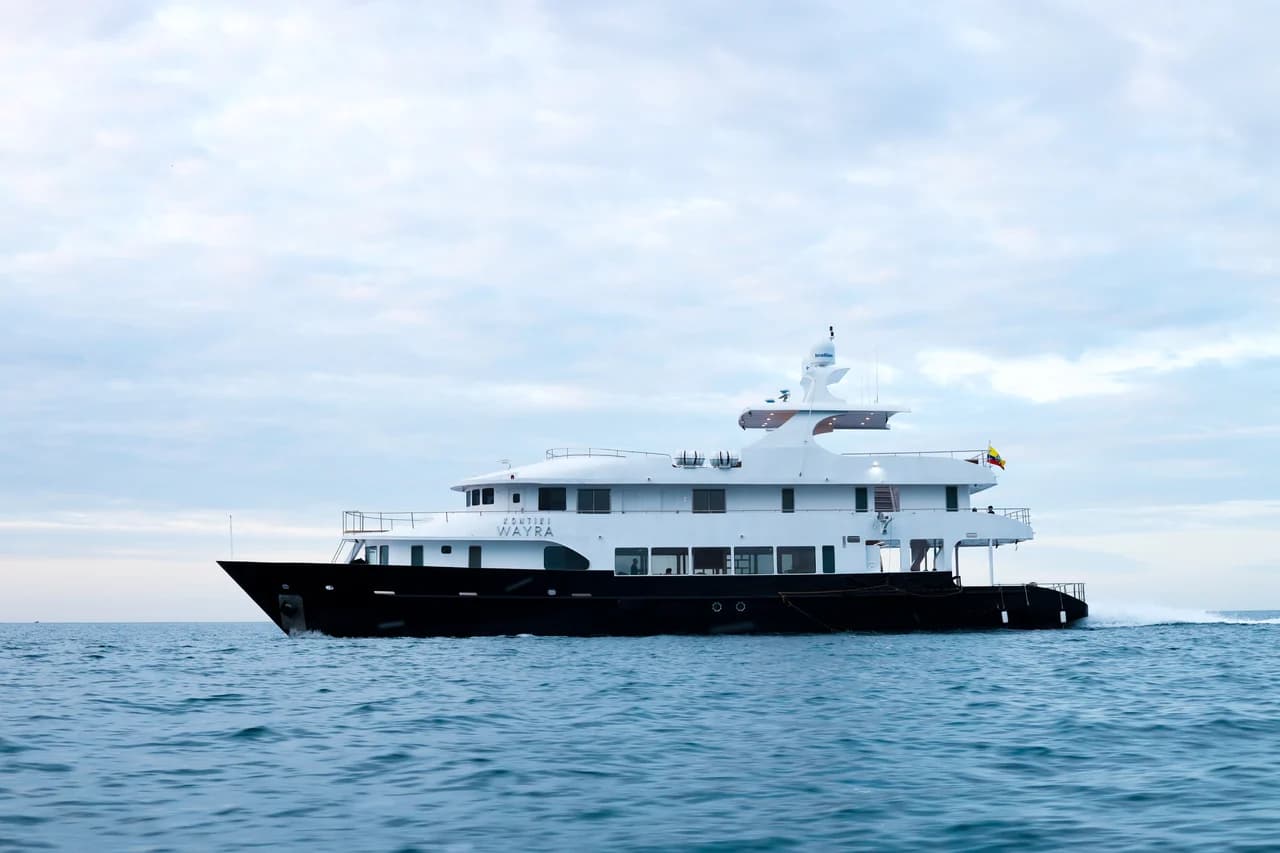 Motor yacht KONTIKI WAYRA 39m