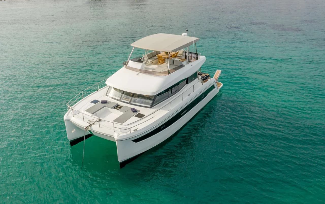 Yacht ENDLESS BEAUTY 13.4m by Fountaine Pajot
