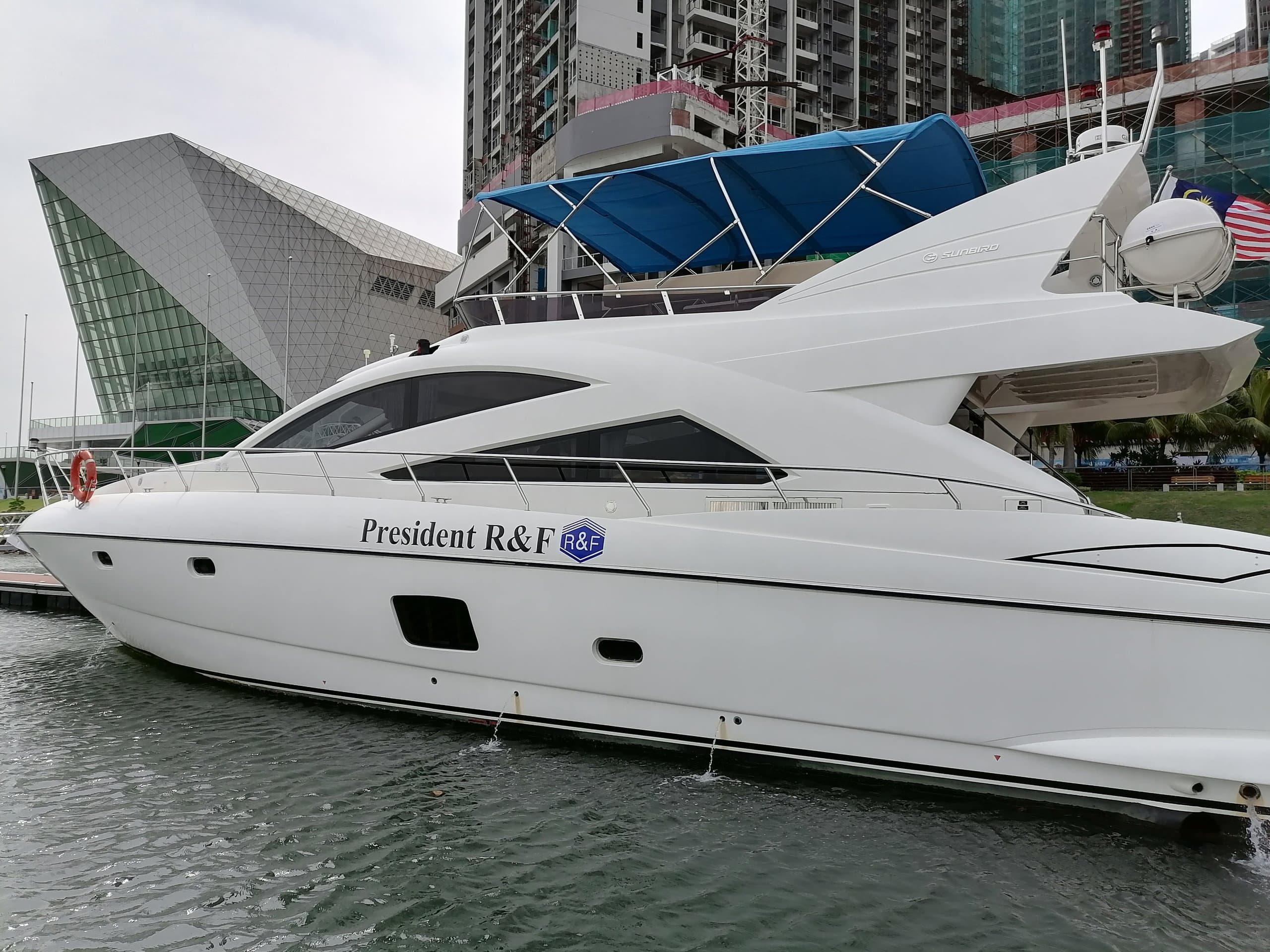 Motor yacht PRESIDENT R&F 20.73m