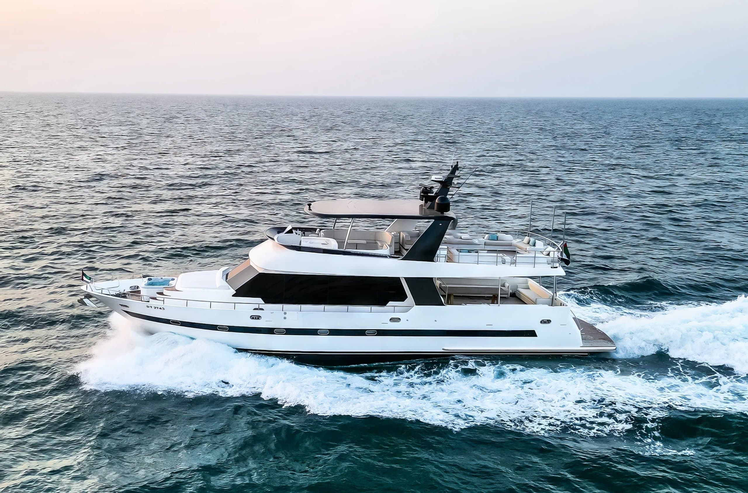 Motor yacht EVA 23.21m
