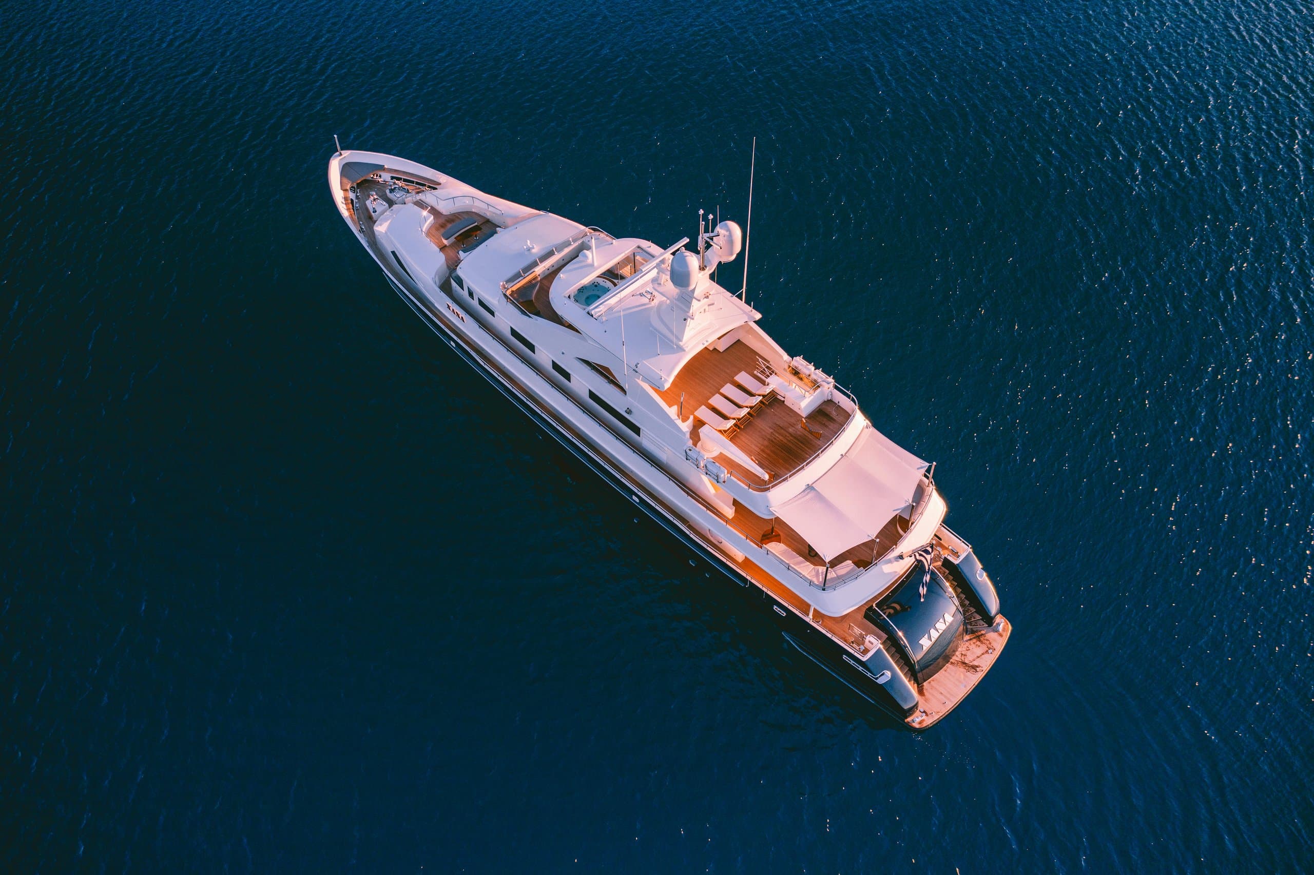 Motor yacht XANA 45m